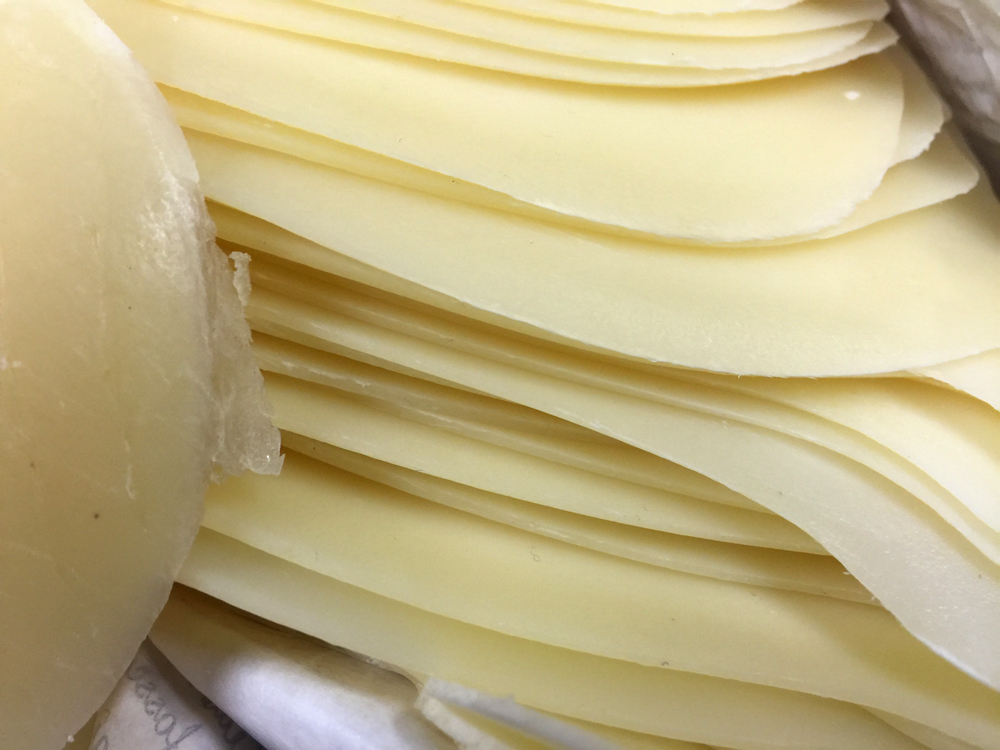 cacciocavallo provolone cheese