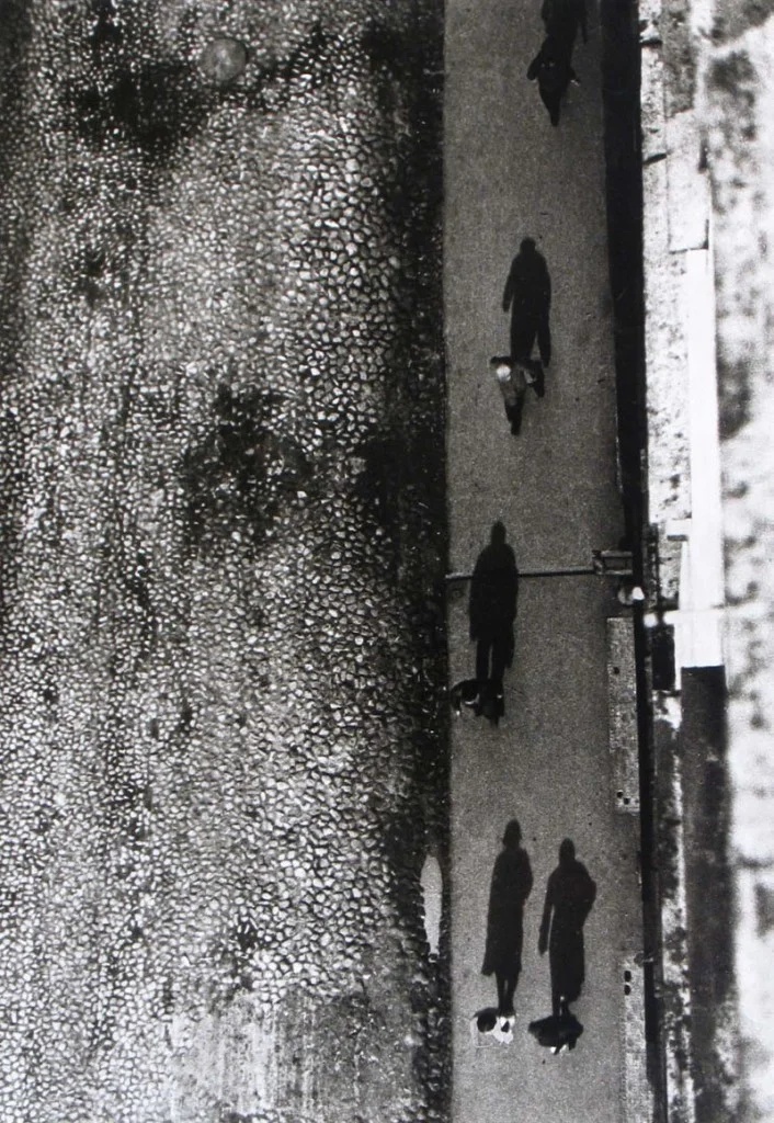 On the pavement , 1930.