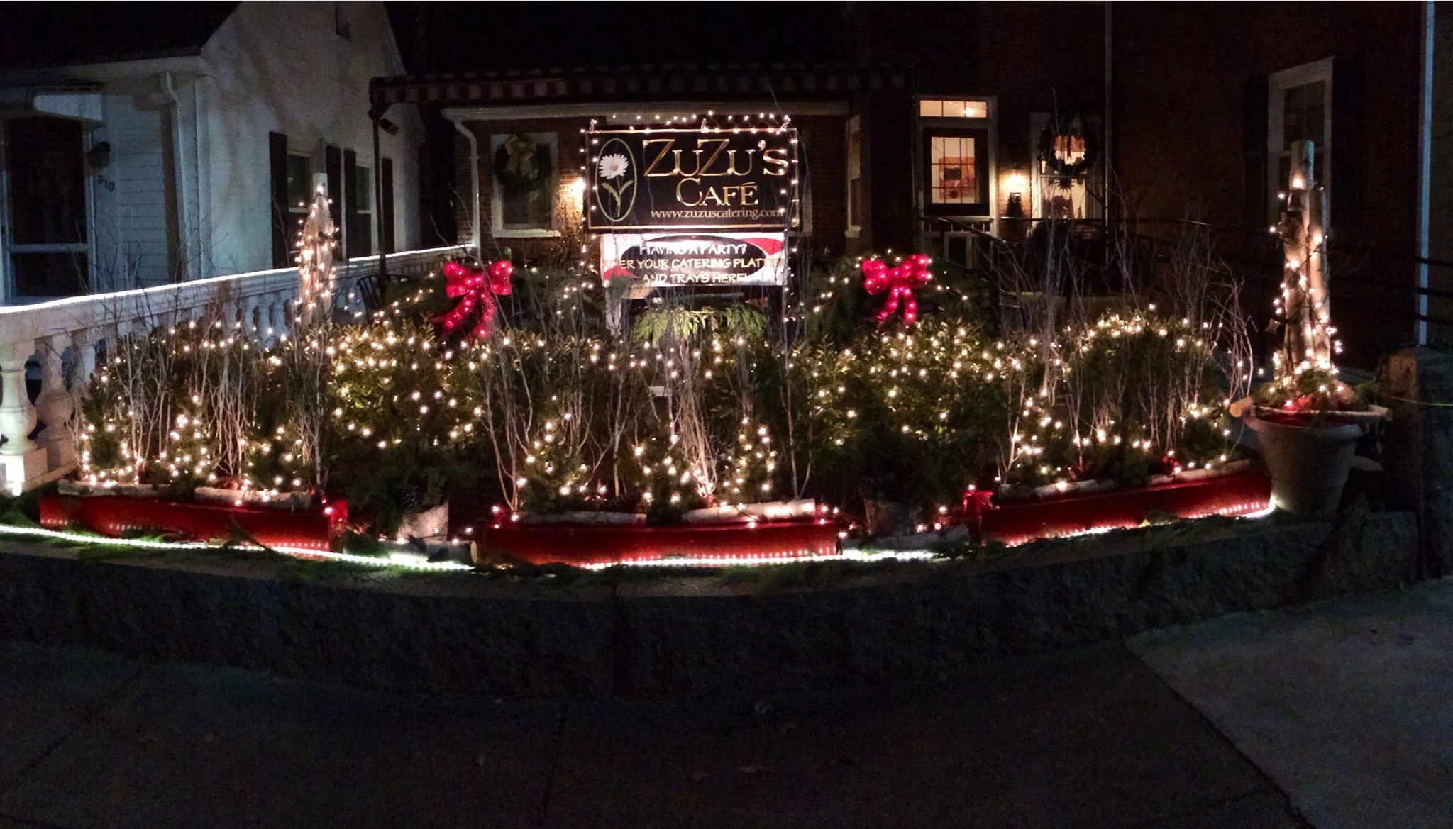 holiday cafe.jpg