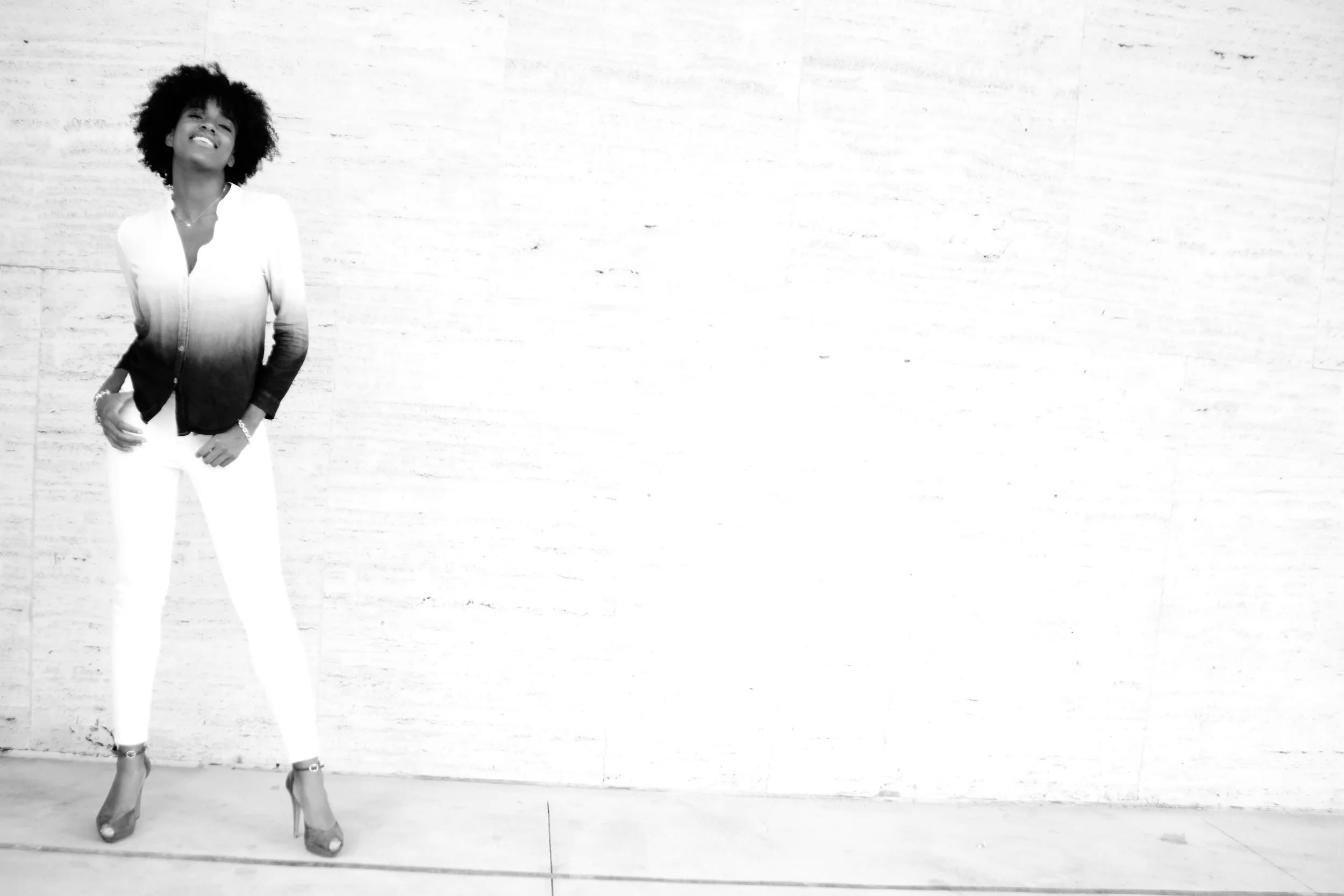L1009364BW.jpg