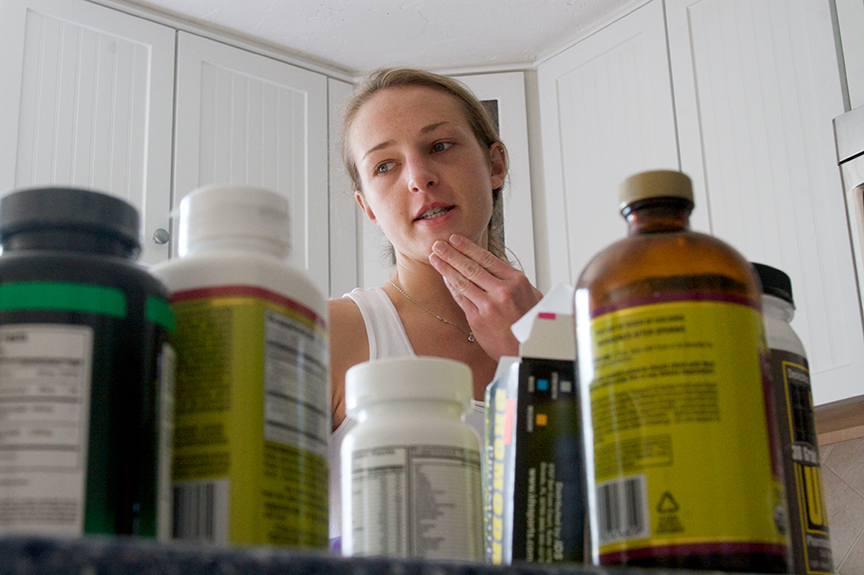 Lauren takes several supplements and vitamins throughout the day, including estrogens blockers to help regulate insulin, increase metabolism, and burn fat. 