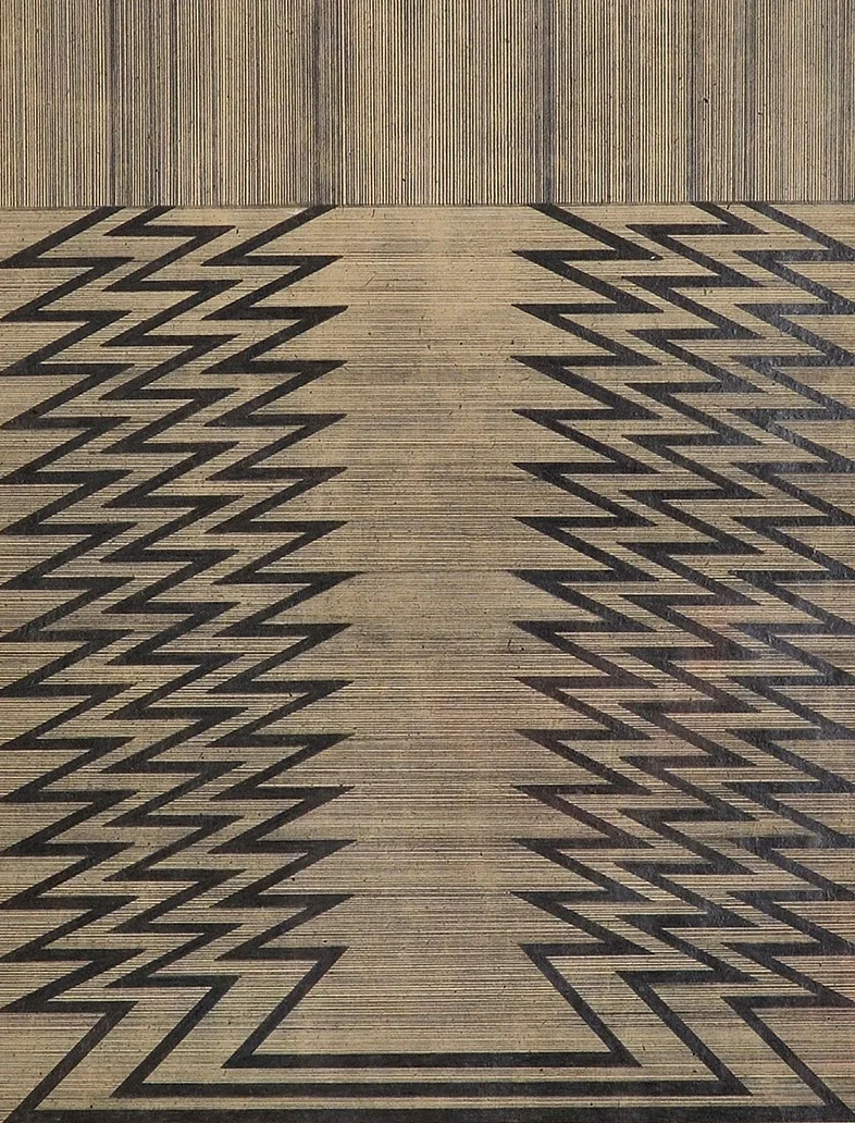 (detail)