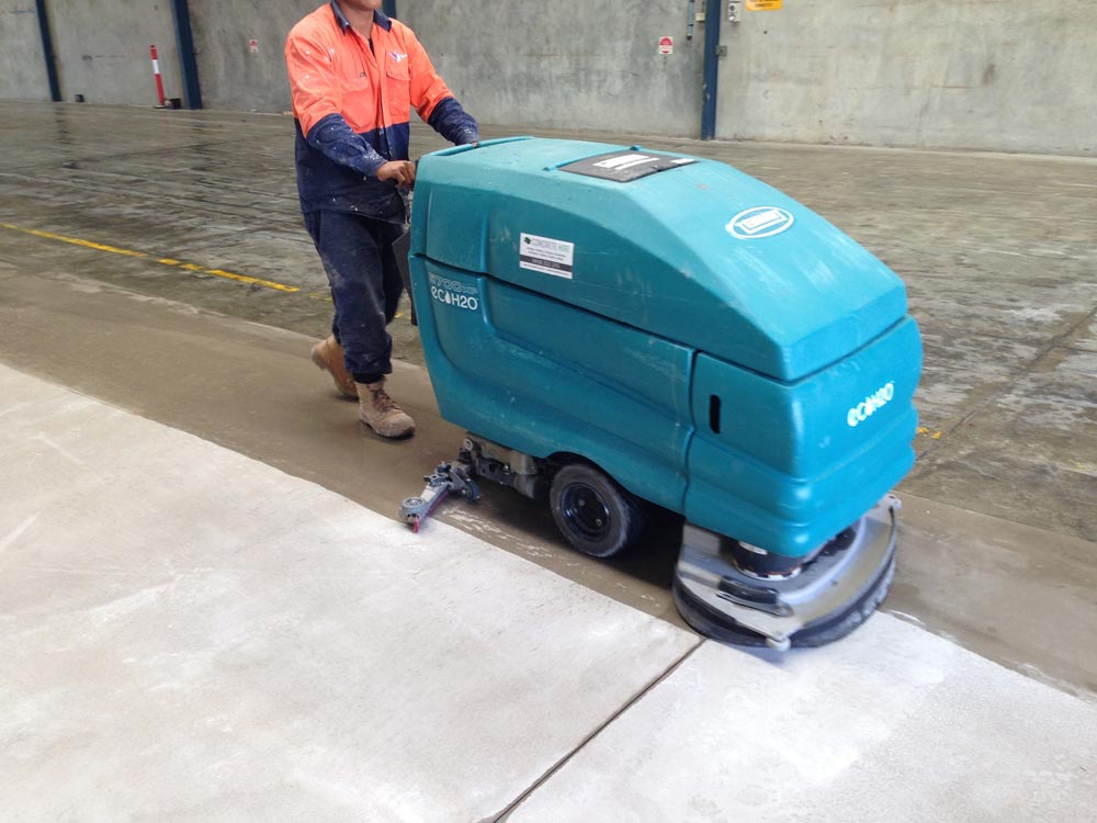 Self propelled floor scrubber hire