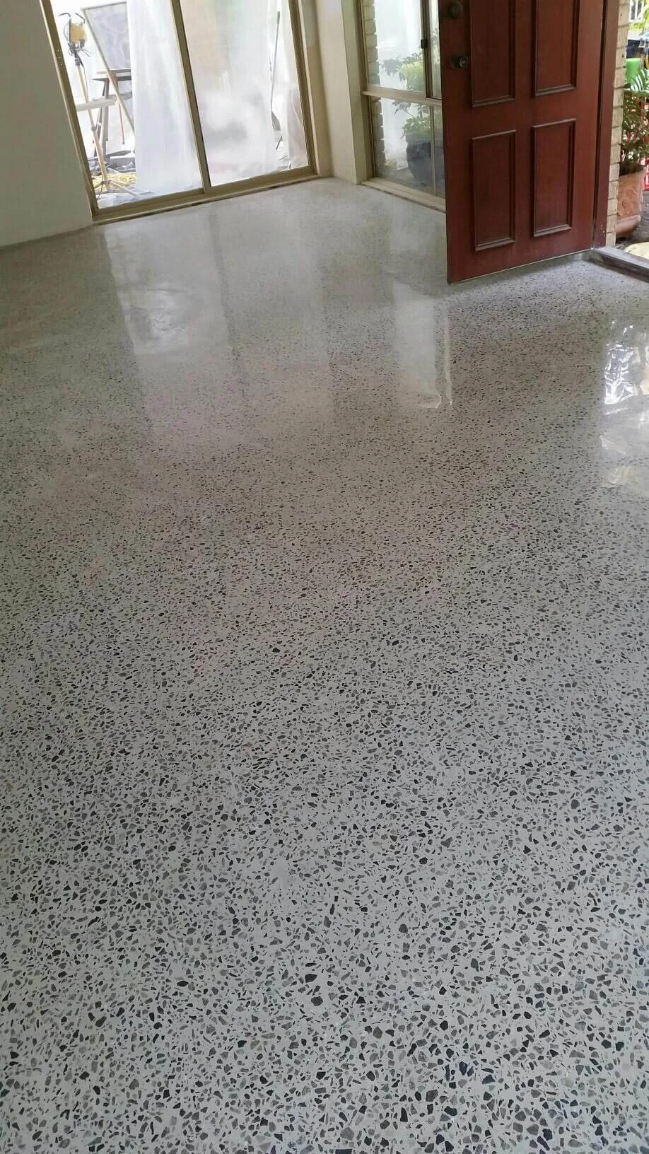 Concrete Floors: A futuristic take on an old favourite