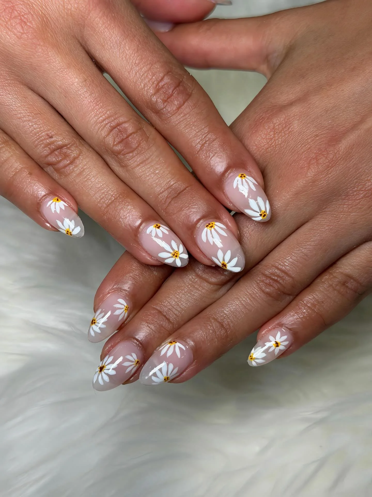 Fresh like a spring morning🌼✨🌱

Hammond Nails Sandy Springs
☎️(404)459-0750 for appointments!
We also accept walk ins.

#hammondnailssandysprings #nailart #nailinspiration #nailsnailsnails #atlanta