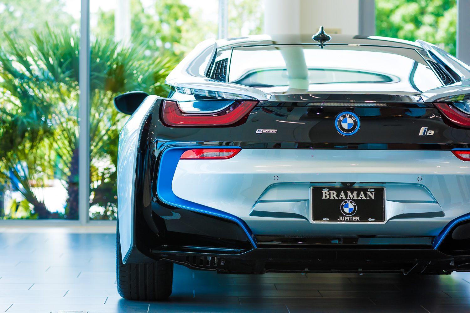  Braman BMW I8 
