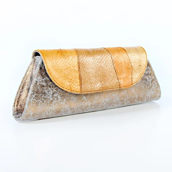 unnur-fridriksdottir-mist-GA-clutch-2