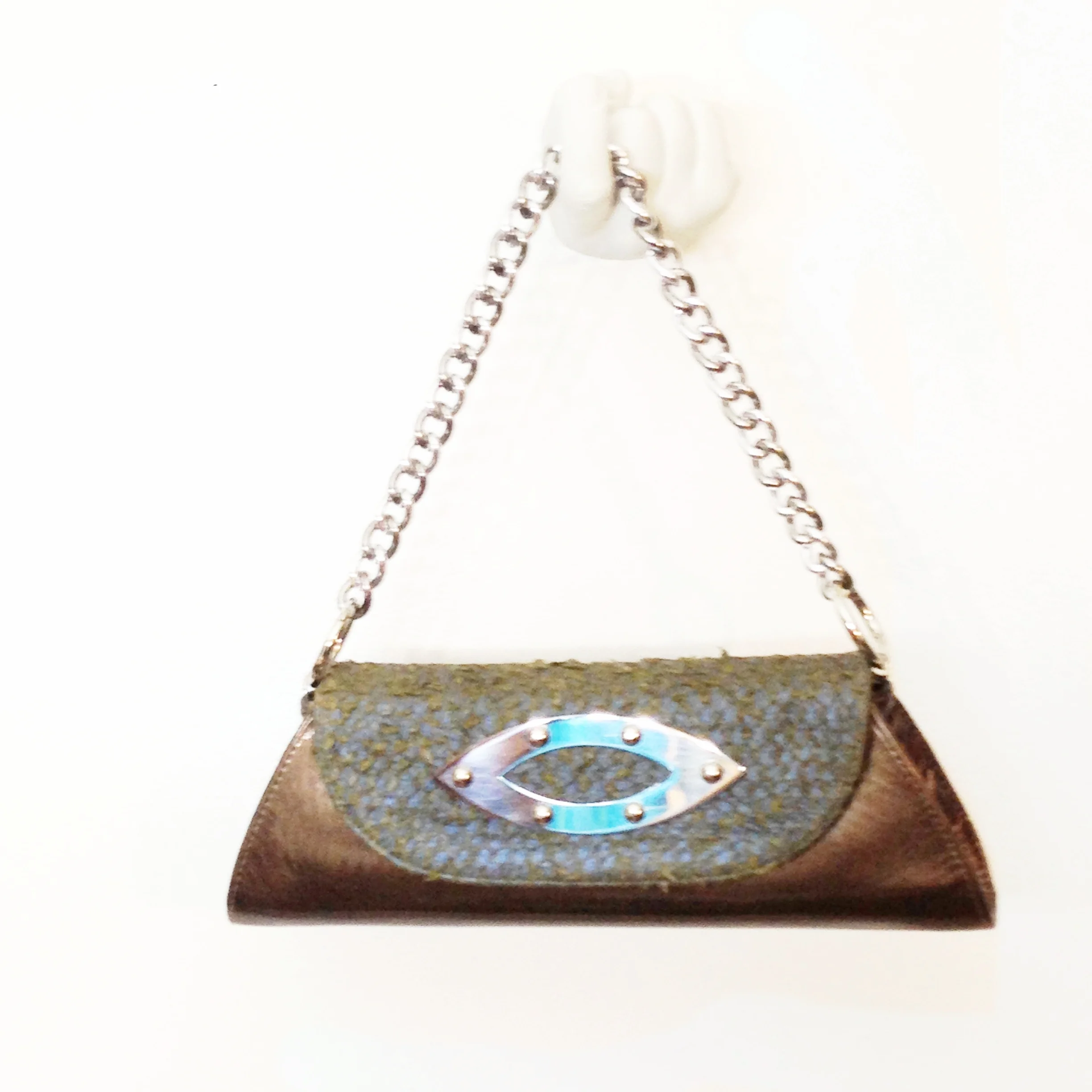 unnur-fridriksdottir-mist-magic-clutch-1