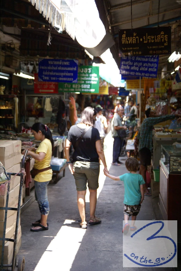 The narrow streets of old Bangkok