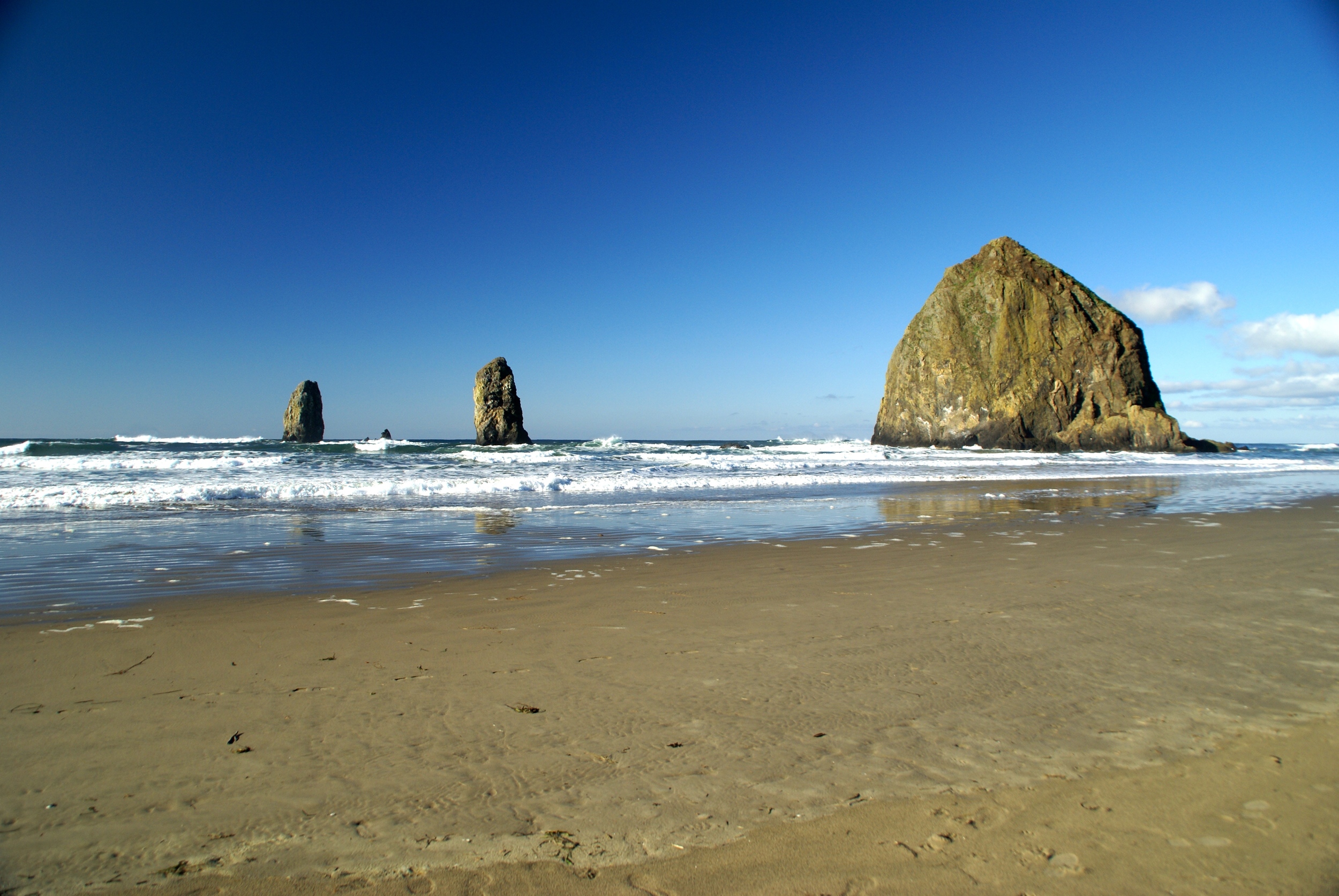 Haystack Rock, Cannon Beach, Oregon