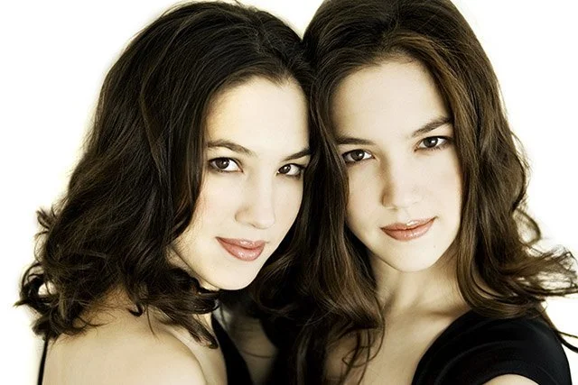 Naughton sisters dazzle Washington in Terrace duo-piano recital