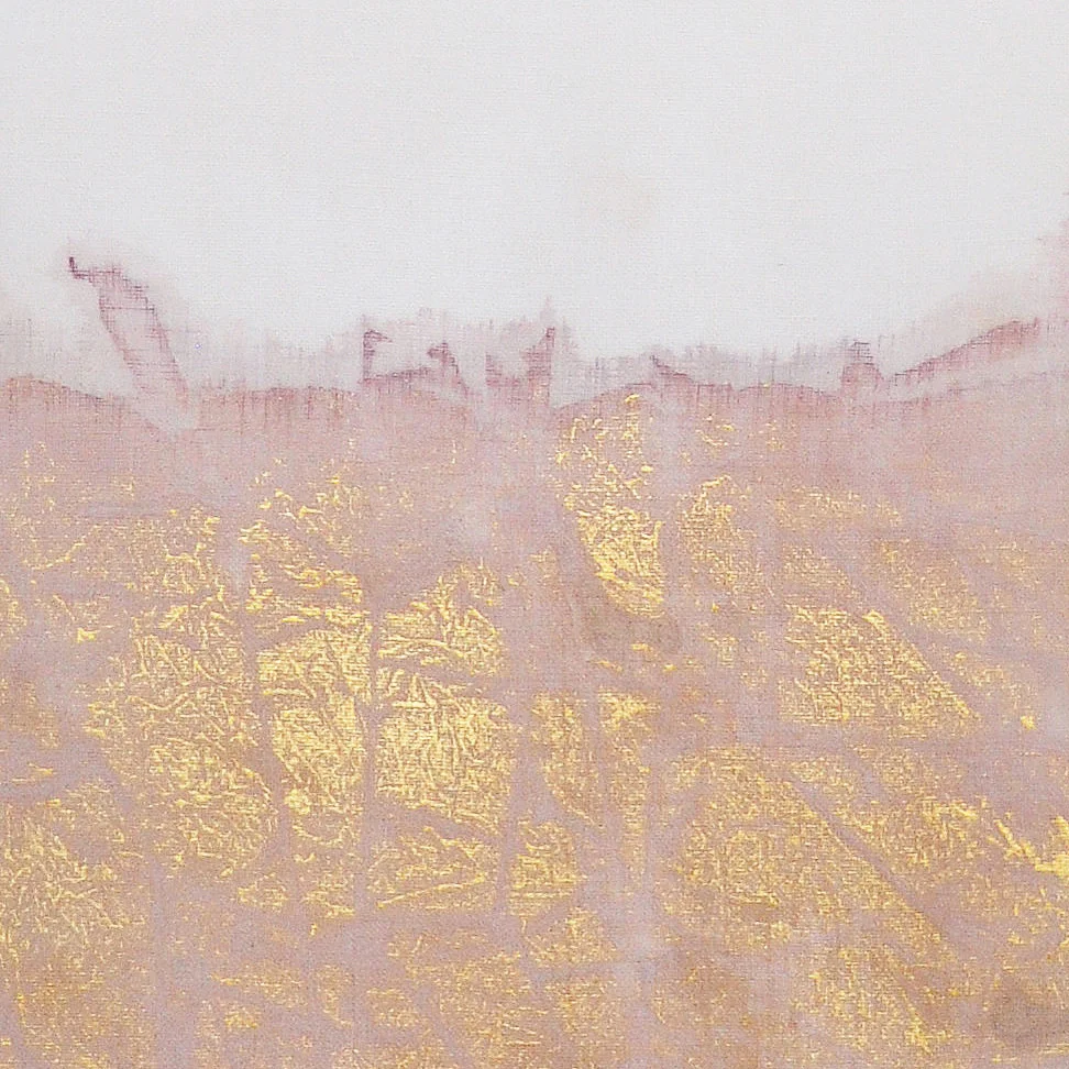 Y118-01 Gold Leaf