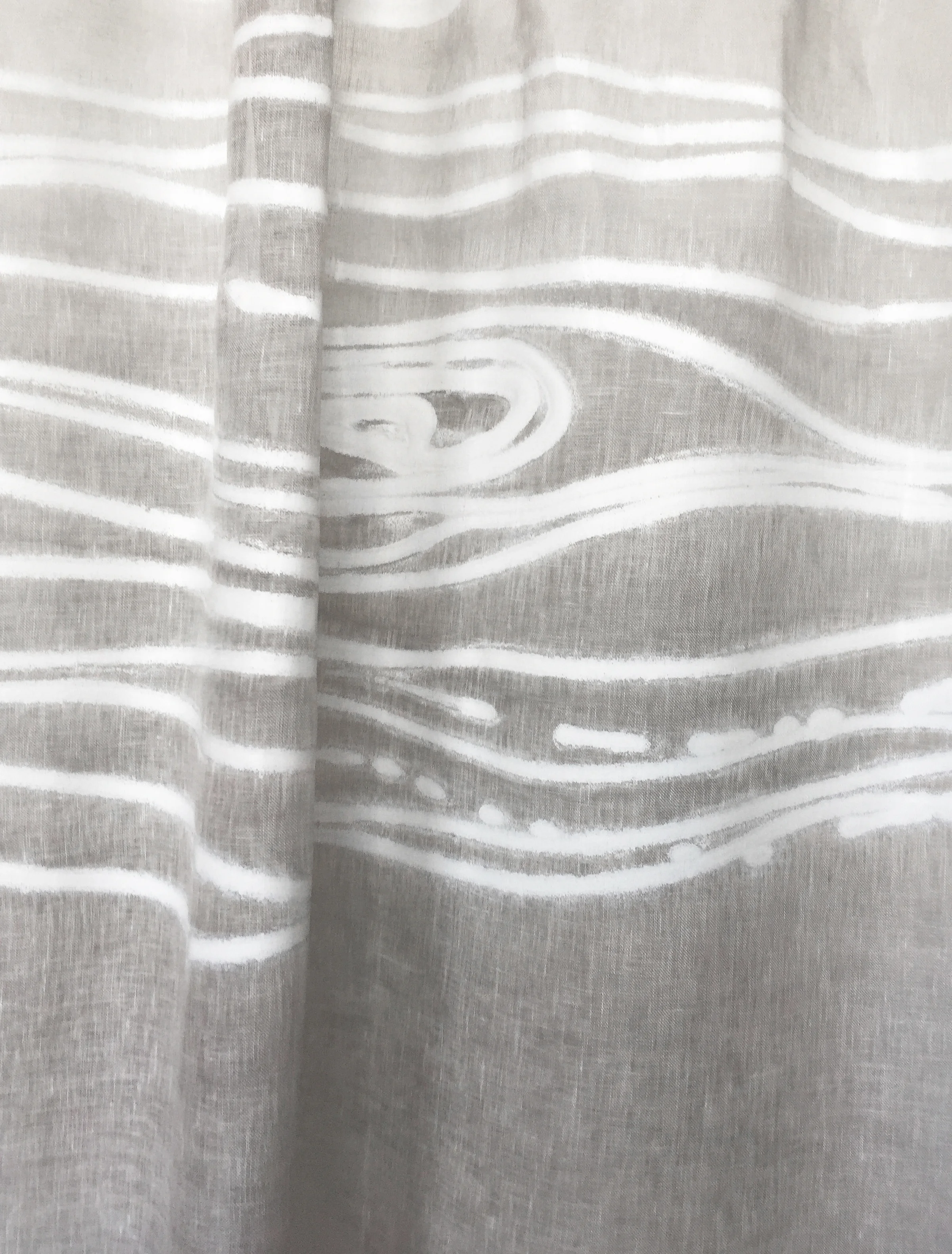 E1426 SAMBA BIRCHES White/Gray (Horizontal)