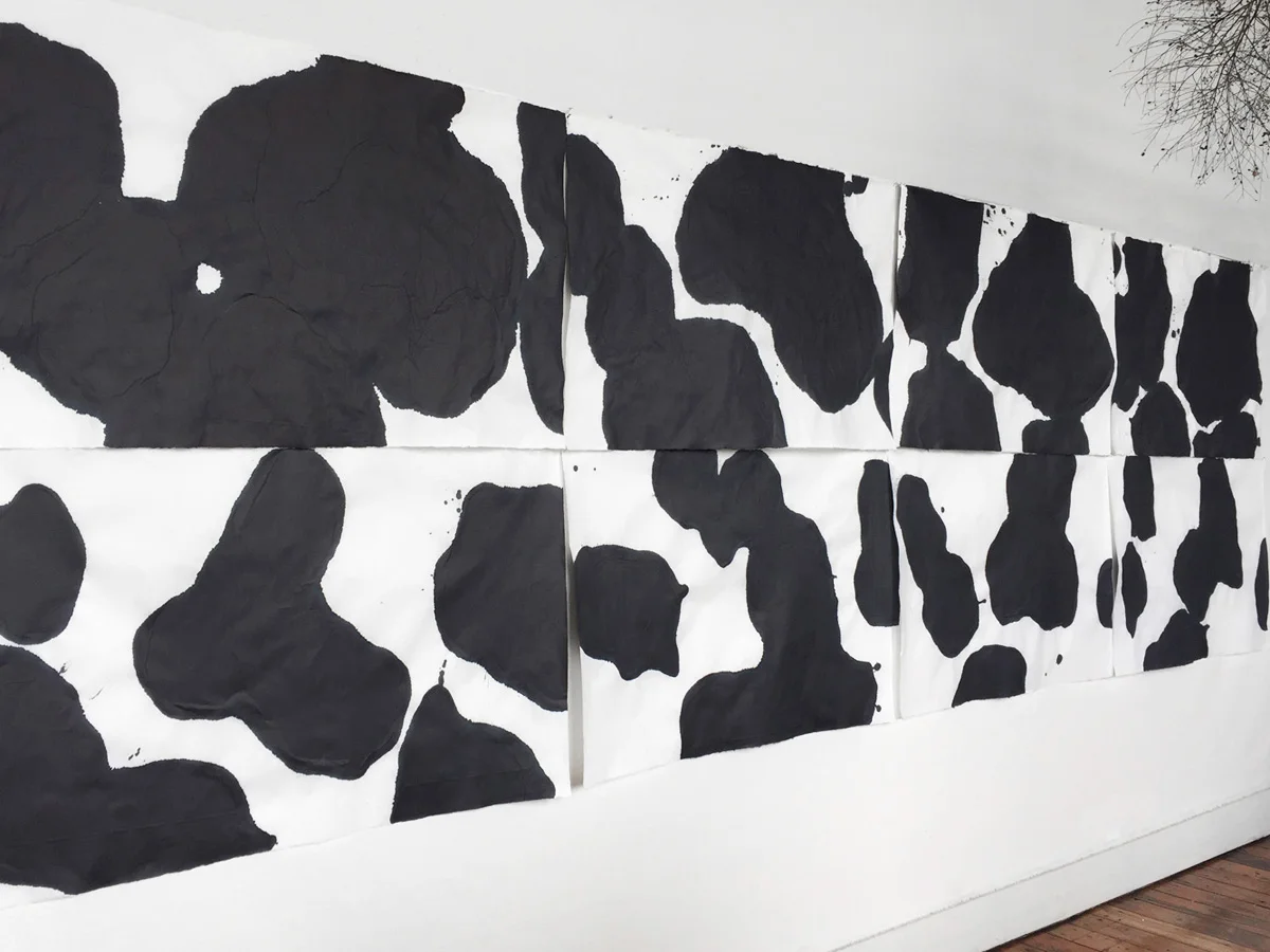 R1351 INK SPOTS