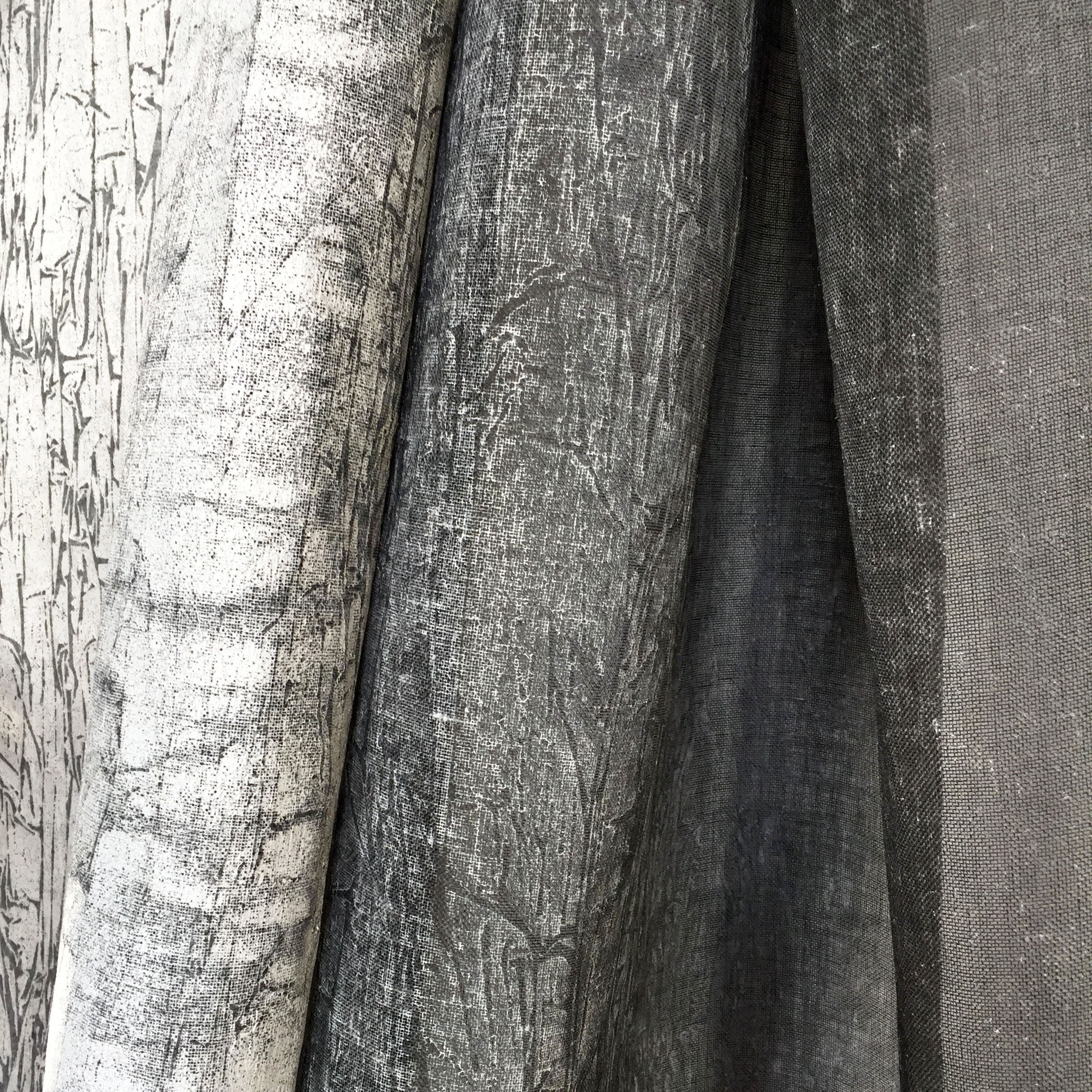 E1475 CRACKLE OMBRÉ Ashes