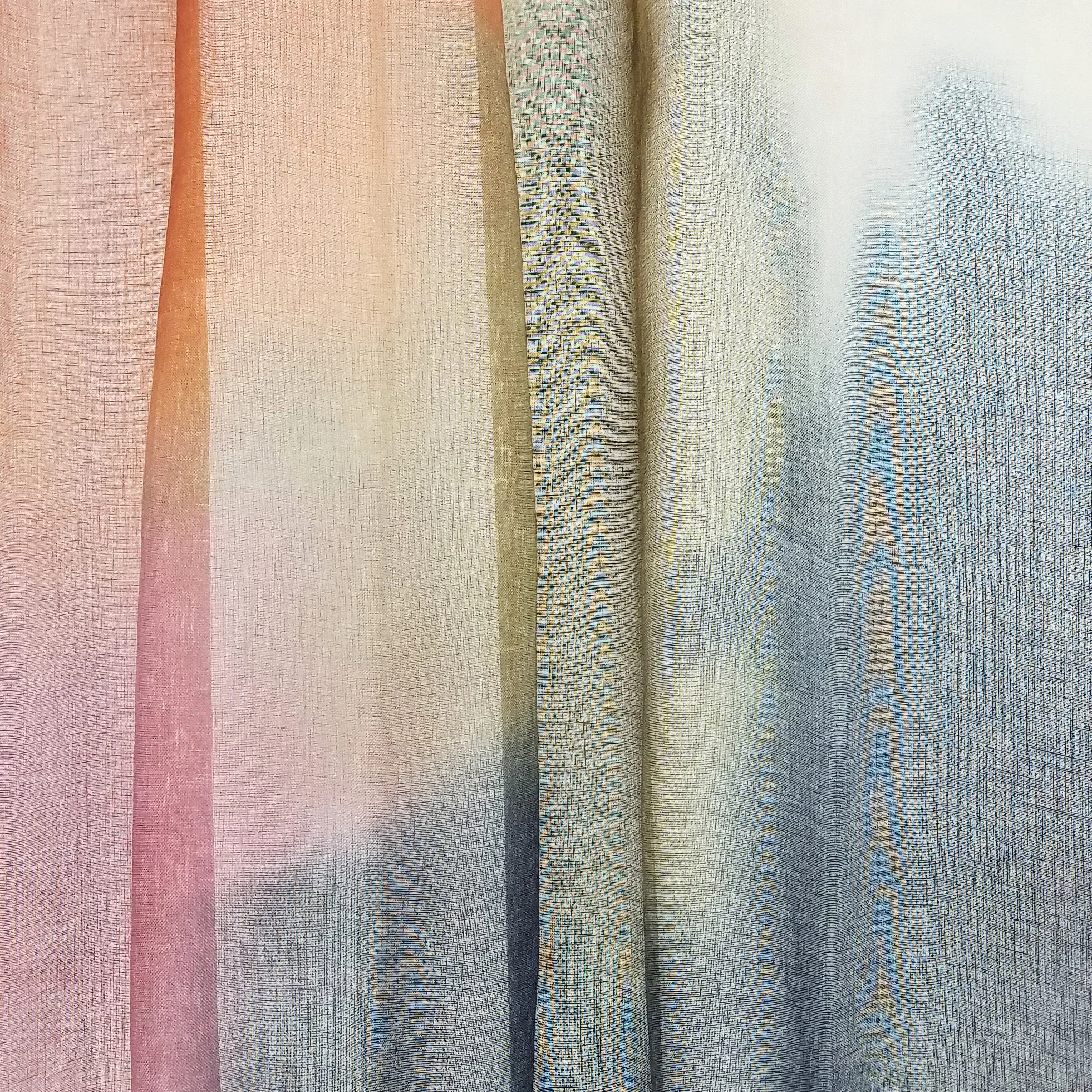 E1508 POLYCHROME PUFFS (Sheer)