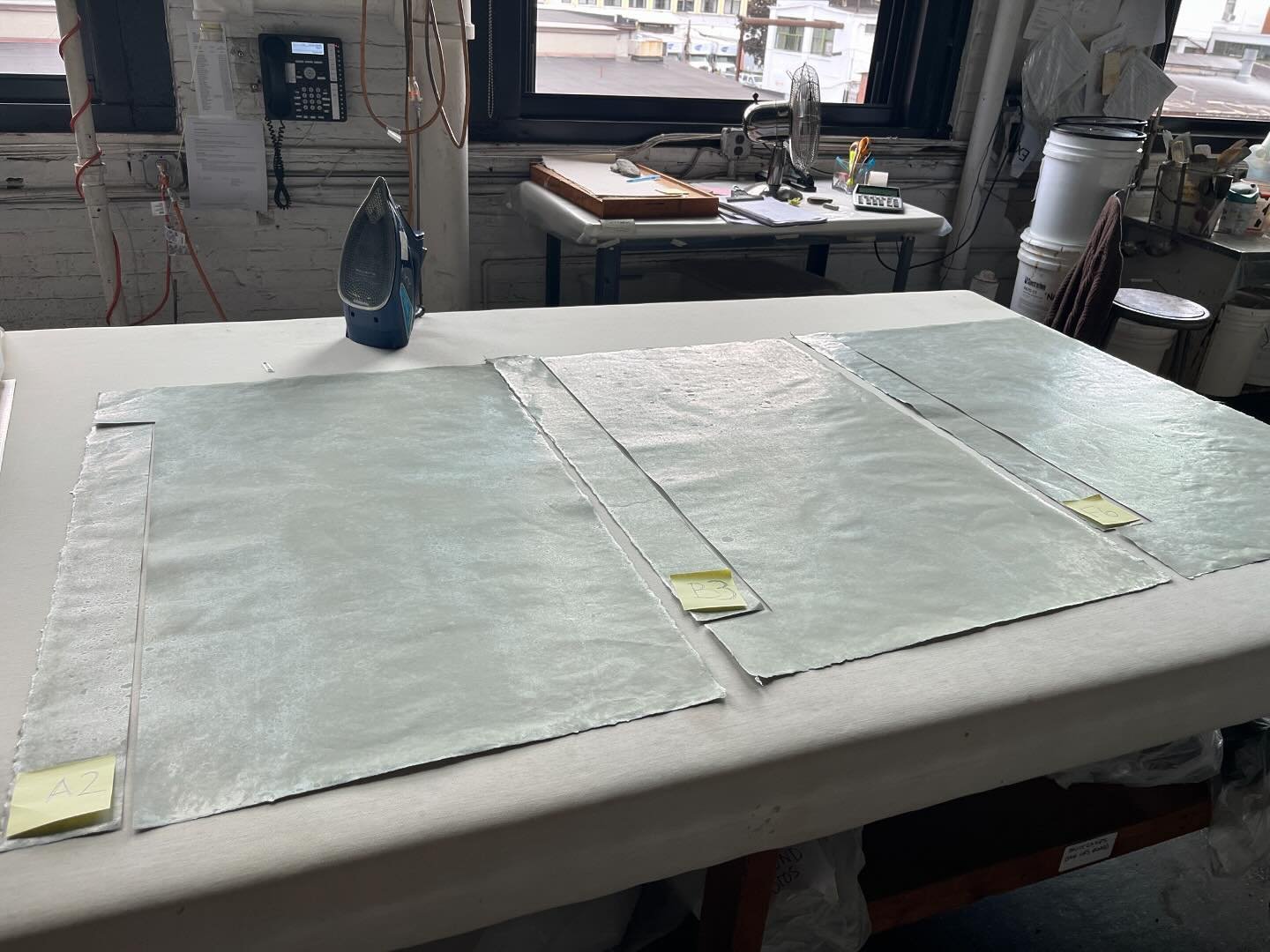 Ironry

E1645 Celadon
Carolyn Ray Rice Paper for Walls and Surfaces
Handpainted and laminated 25x38&rdquo; sheets or panels to specification

#Home #InteriorDesign #Decor #Interiors
#Homelnspo #Homelnspiration #HomeDesign
#LuxuryLiving #LuxuryLifesty