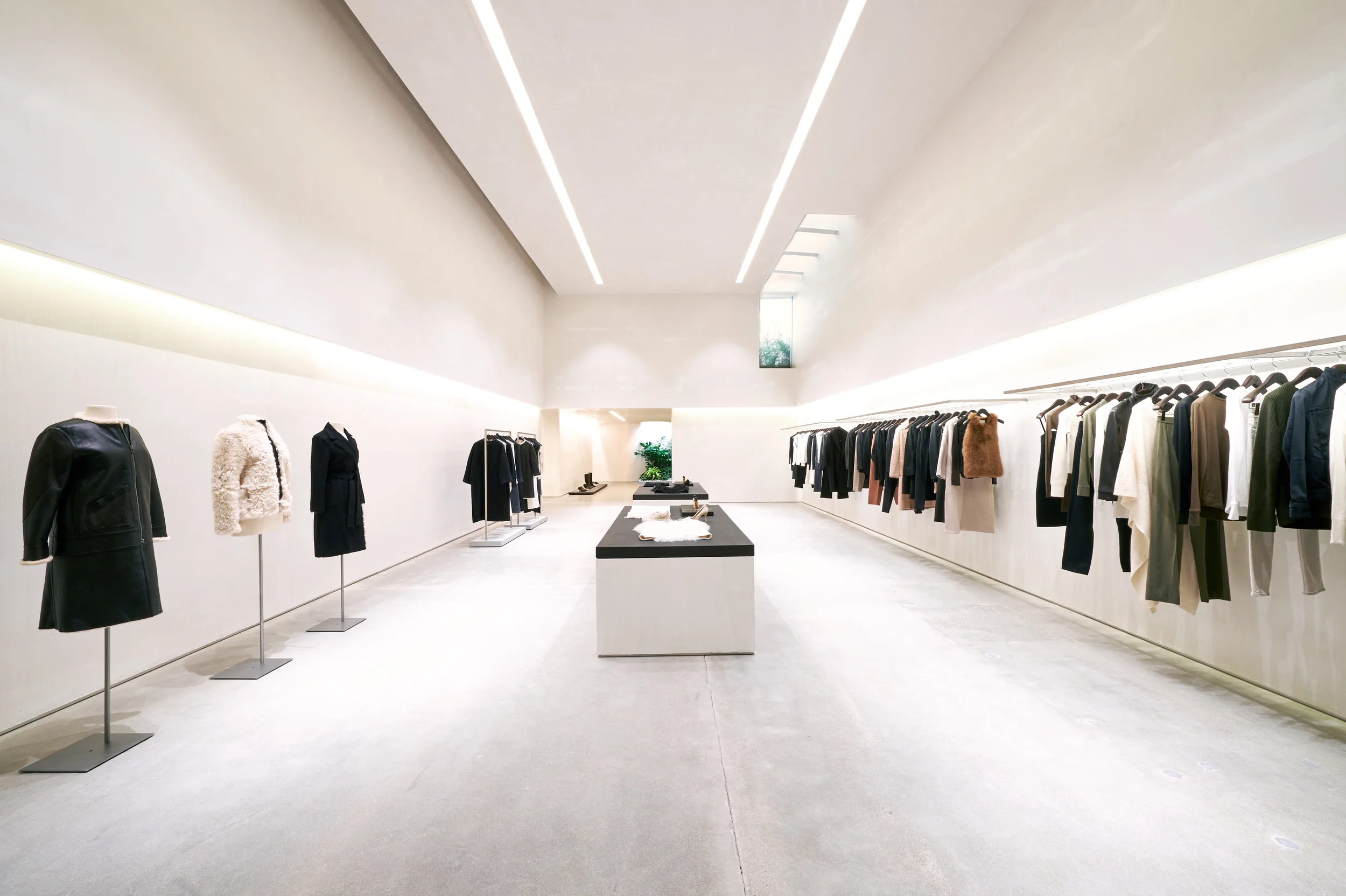 Back To Roots For Helmut Lang