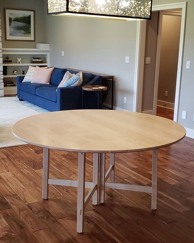 It was great to finally see this table in its final home!  An original design of mine it has two sets of legs that support each end when extended to the full 8 feet. 
#designbuild #custommade #customfurniture #finished #table