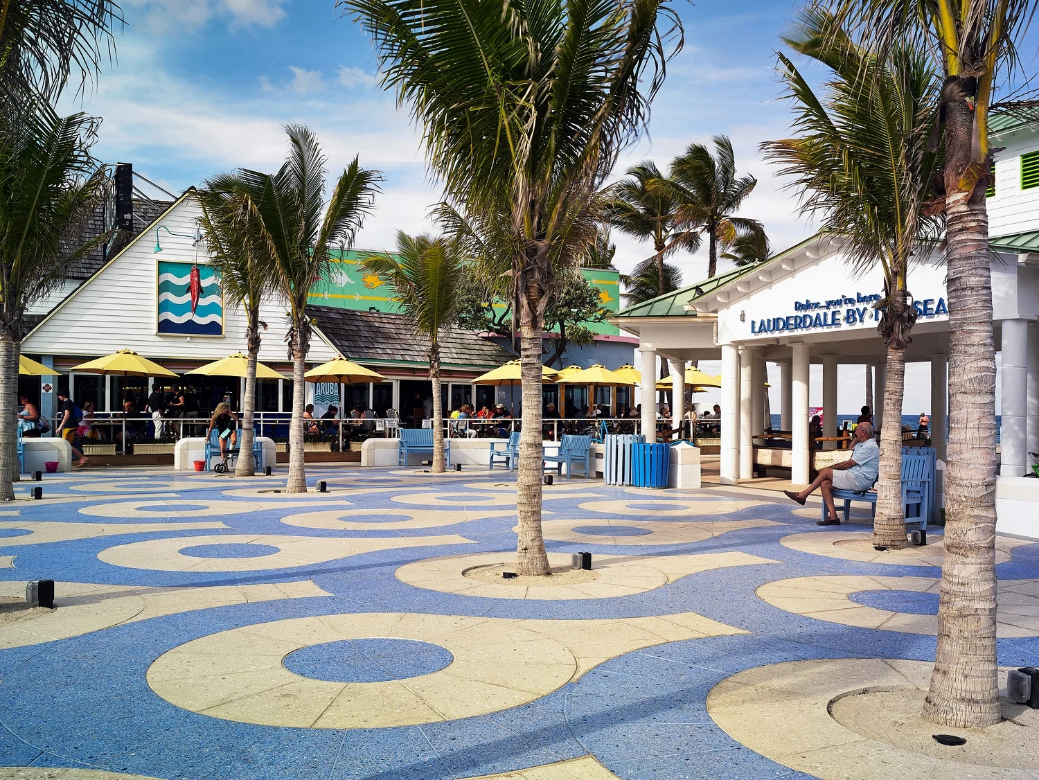 Ocean Plaza