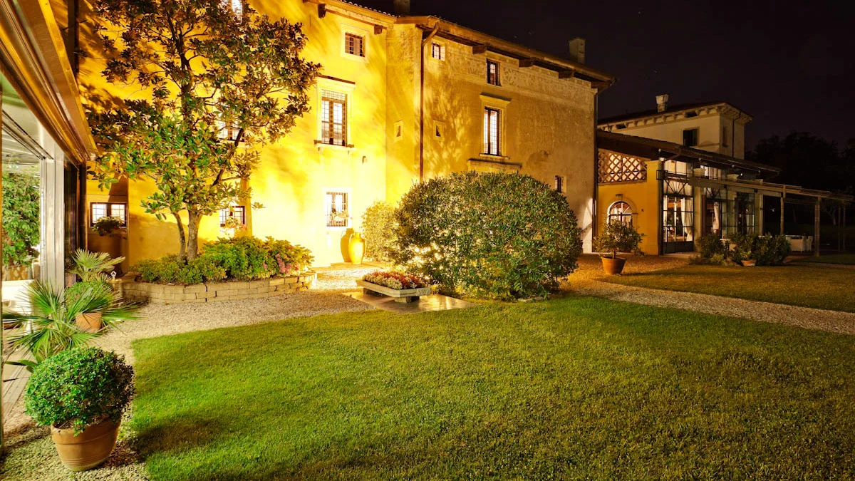 Hotelsweb-7.jpg
