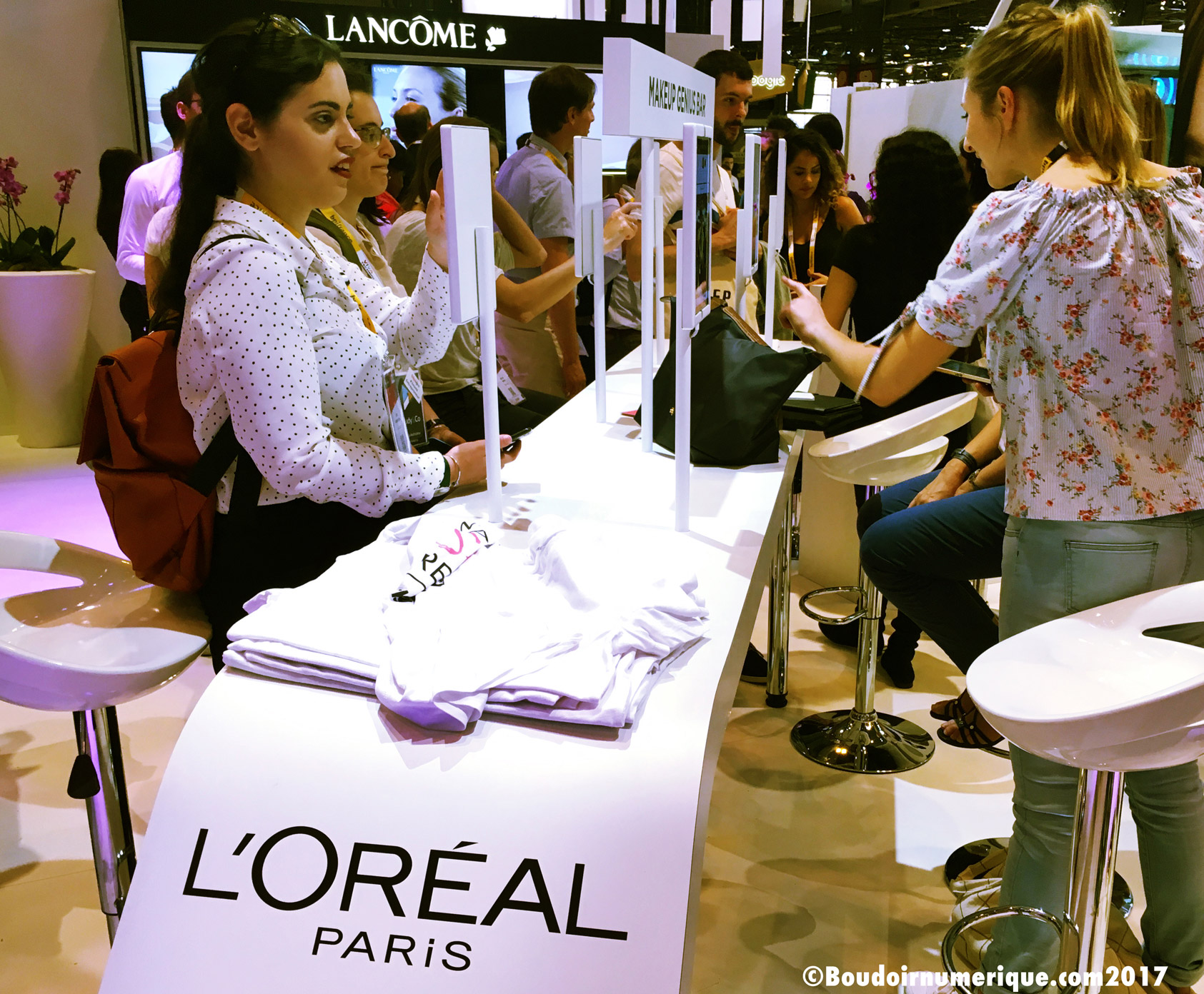 Espace Makeup Genius sur le stand L'Oréal de Vivatech 2017 (photo : Le Boudoir Numérique)