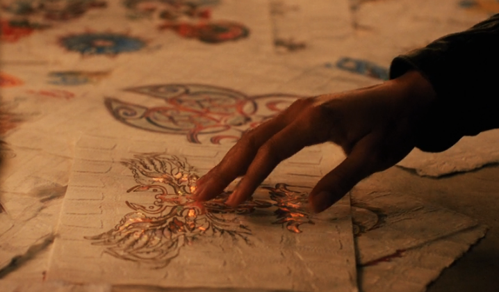Tattoo with evolutive motifs (episode 15)