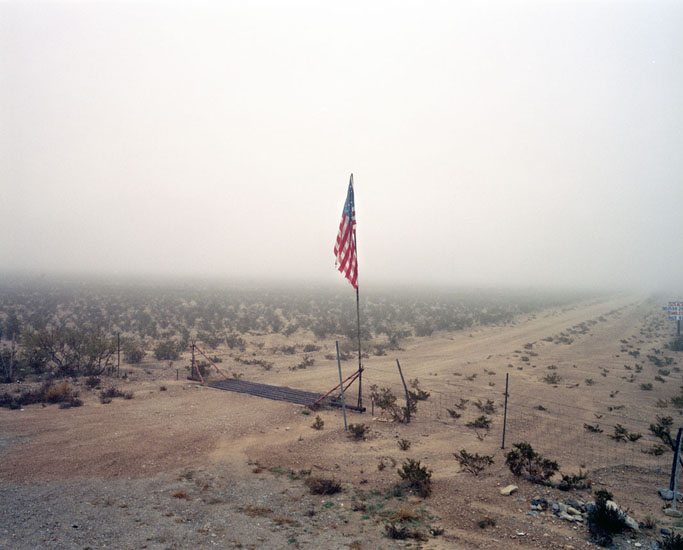 182-10-lone flag.jpg