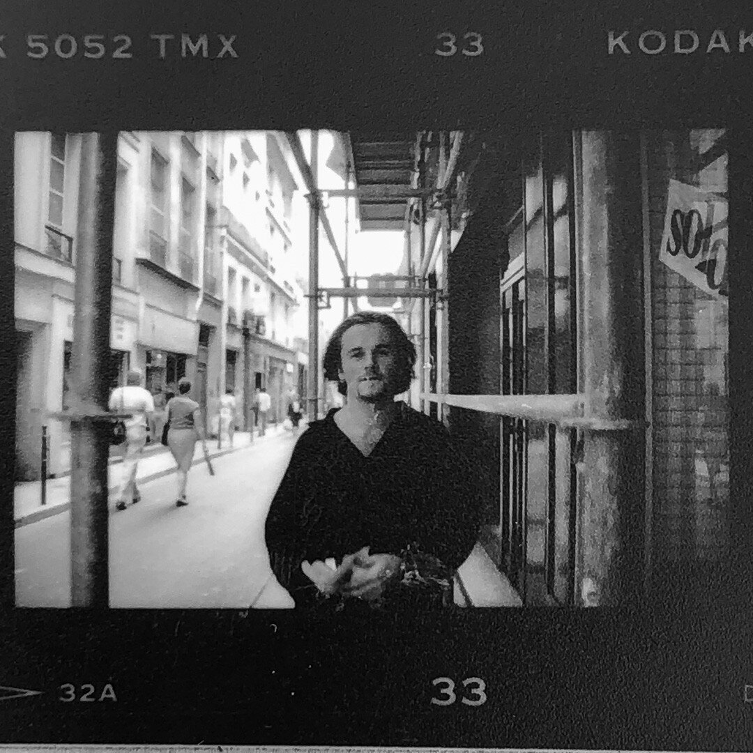 Rupert! On recce in Paris 1995

#SOMELIFE #SCS #SVEVA_PHOTO 
#SOME_LIFE #instagraminthe90s