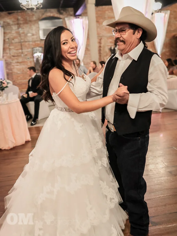 Capturing Precious Moments 