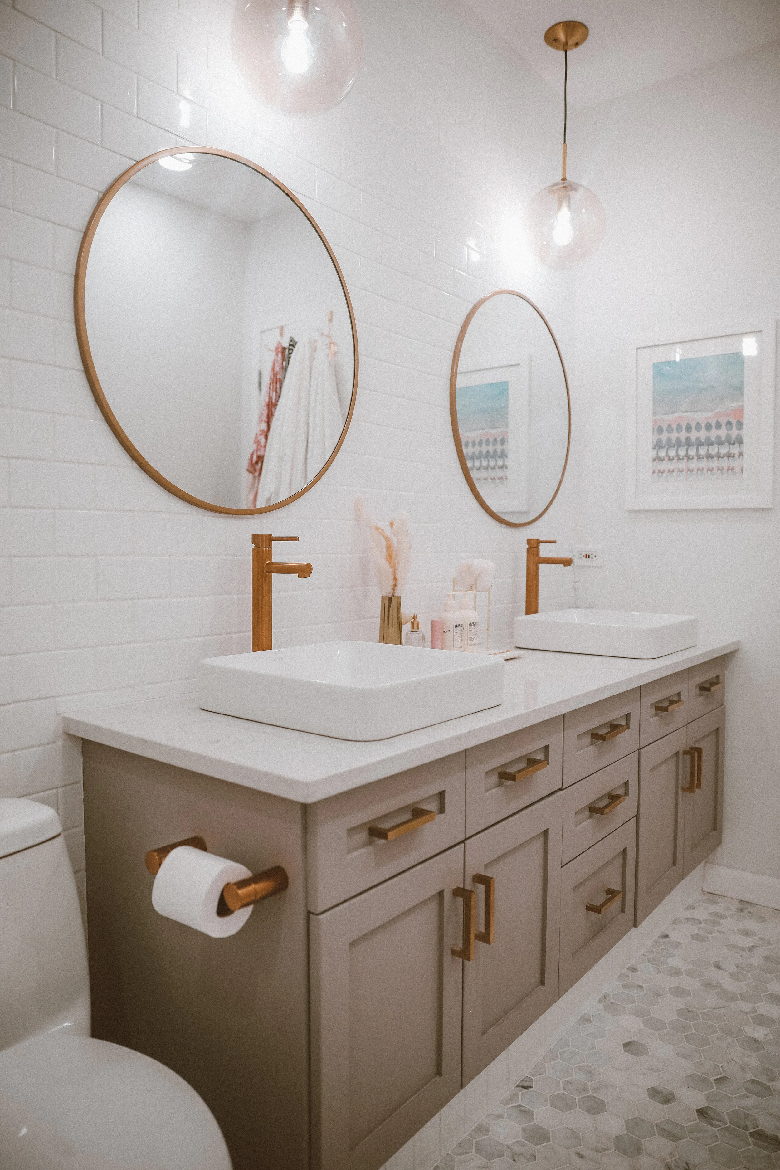 finishedbathroom_-5.jpg