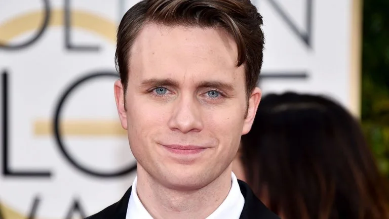 MARTIN WALLSTORM TO STAR IN PARALLEL