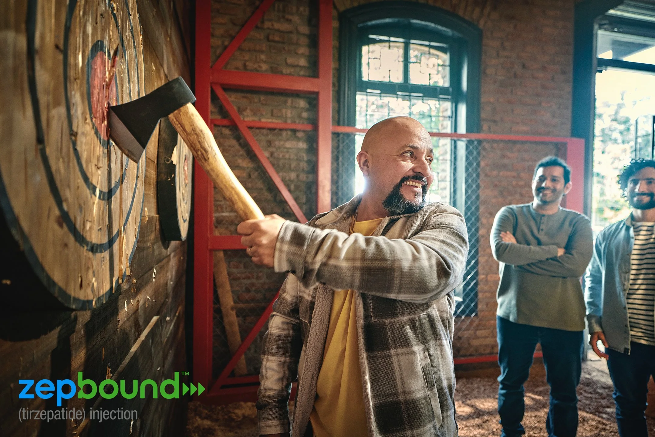 01_Axe_Throw_14770_R3_FIN.jpg