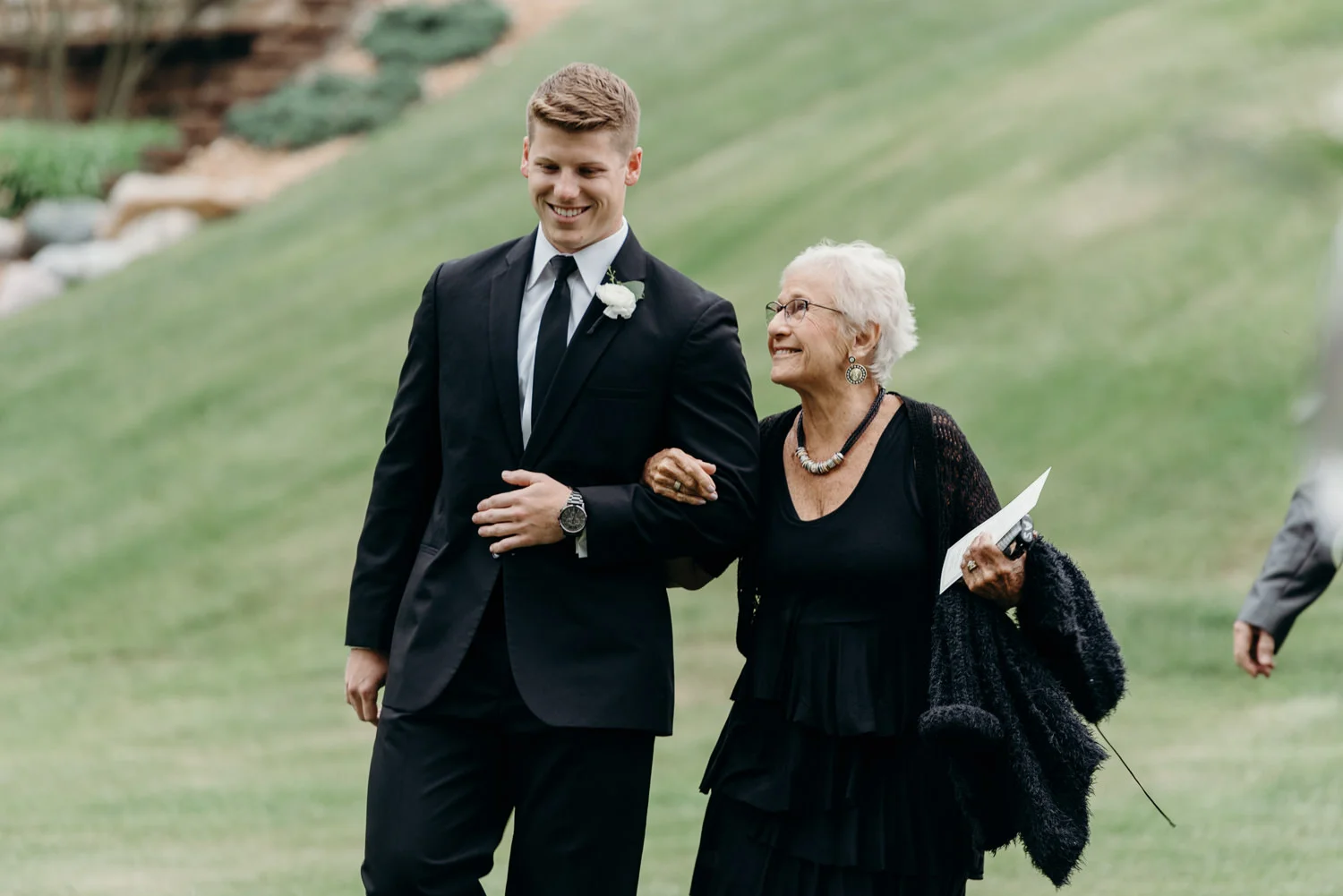 Grant Beachy wedding blog-ali luke--48.jpg