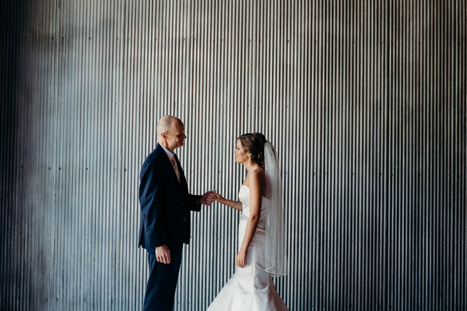 Grant Beachy wedding photographer-maggie branson-007.jpg