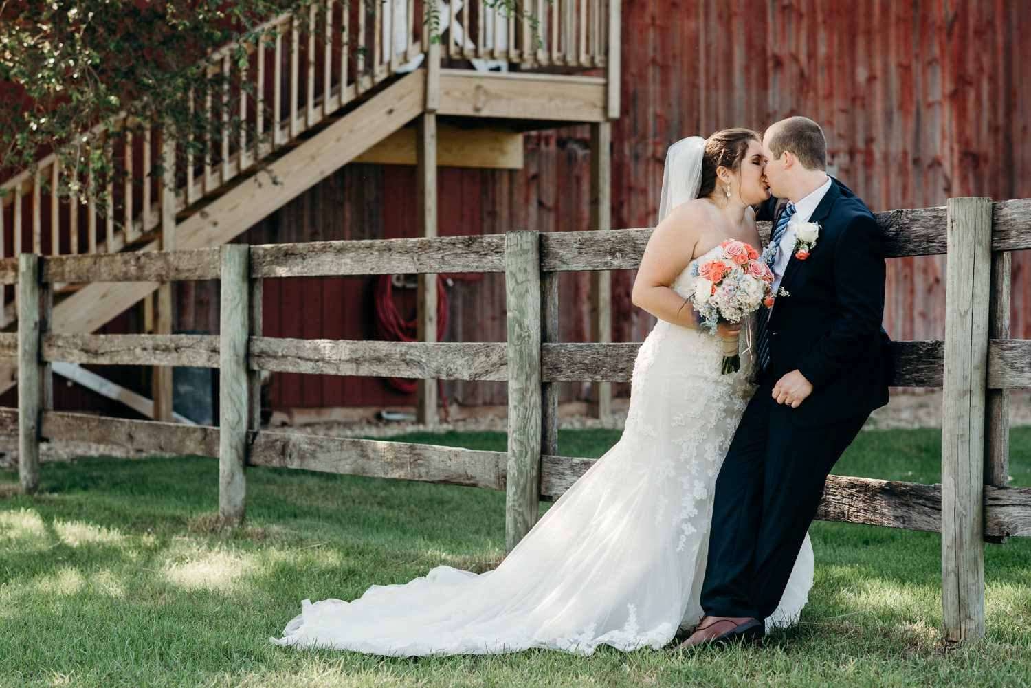 Grant Beachy wedding photographer elkhart indiana goshen chicago southbend-046.jpg