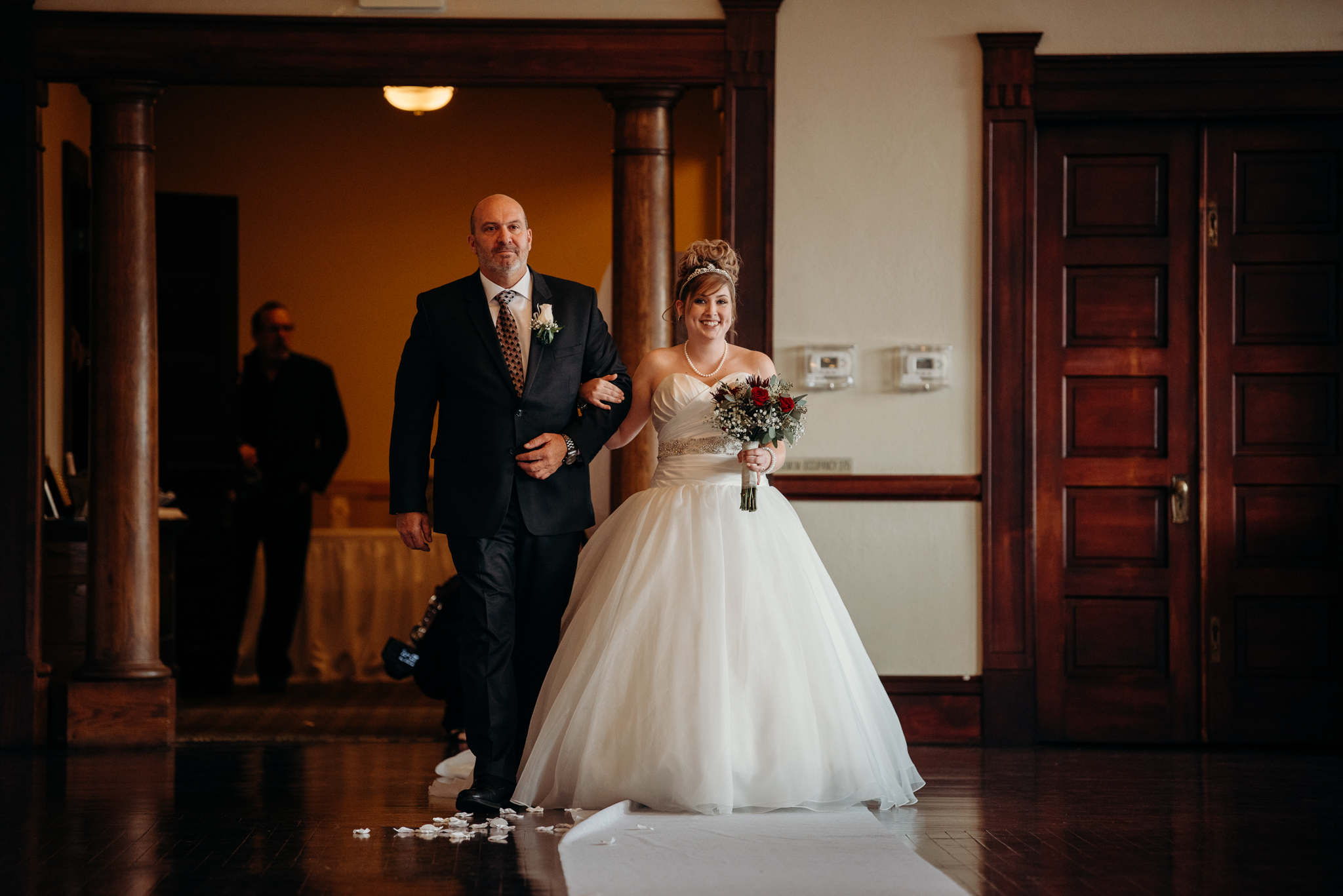 Grant Beachy Photo portrait wedding goshen elkhart south bend chicago-024.jpg