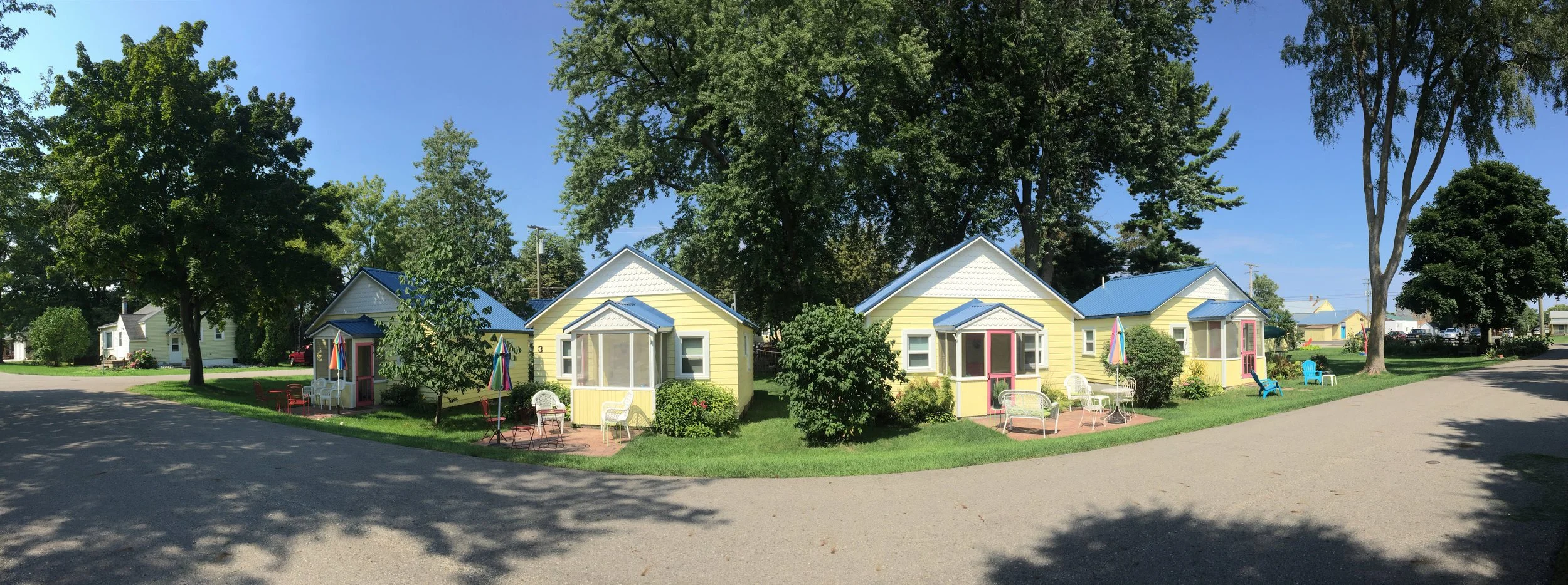 Fisheye_Cottages.jpg
