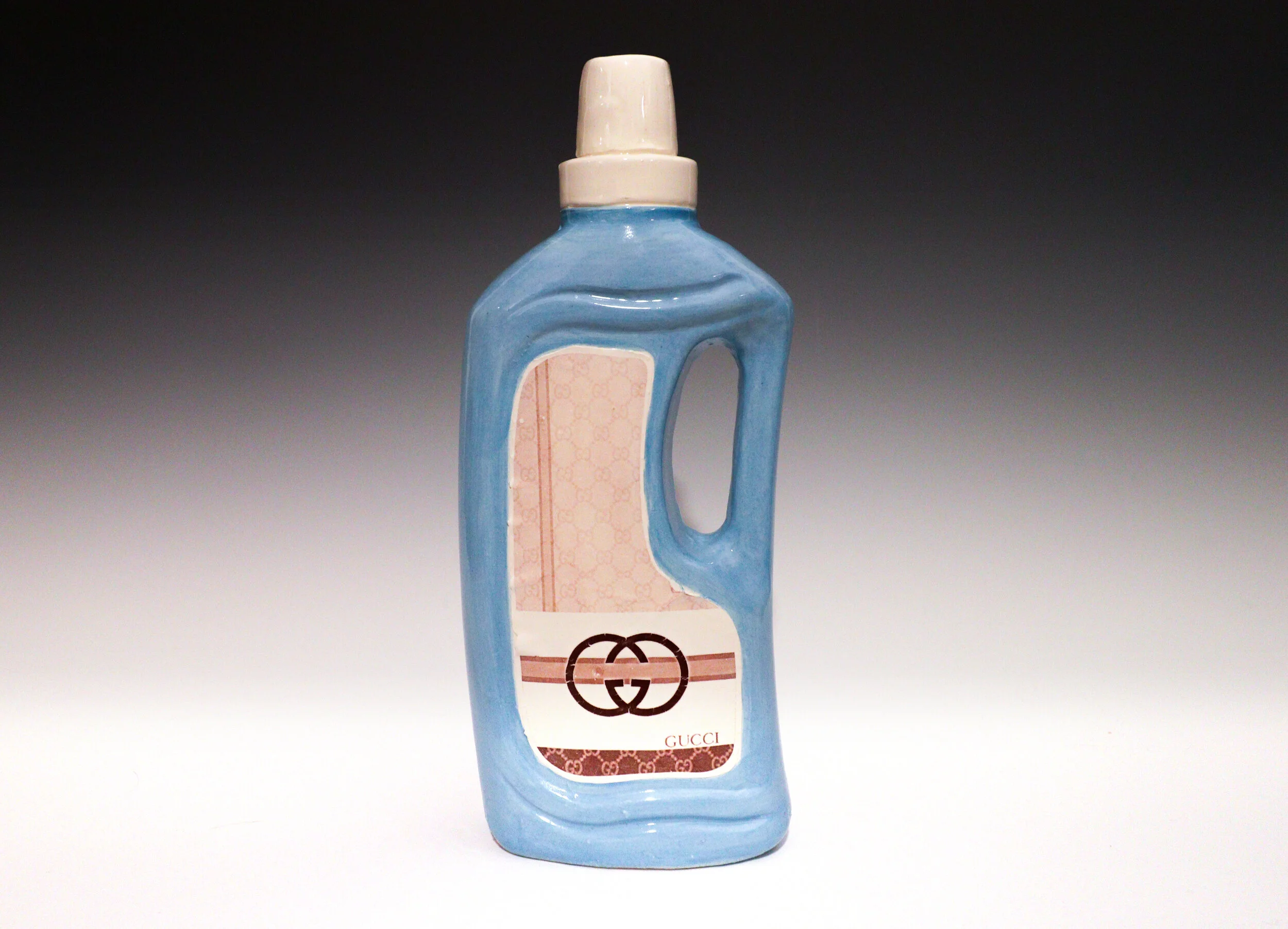 Gucci-Detergerent_1.jpg
