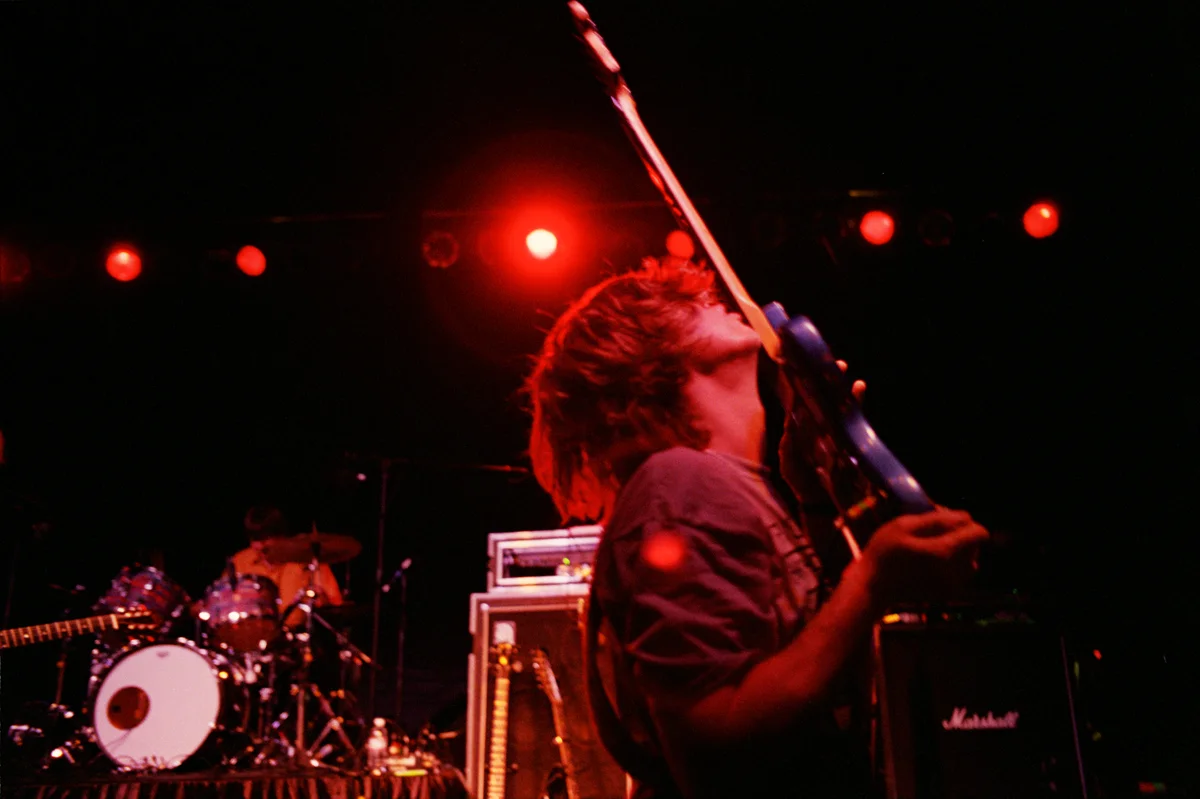 Thurston_Moore_1.jpg
