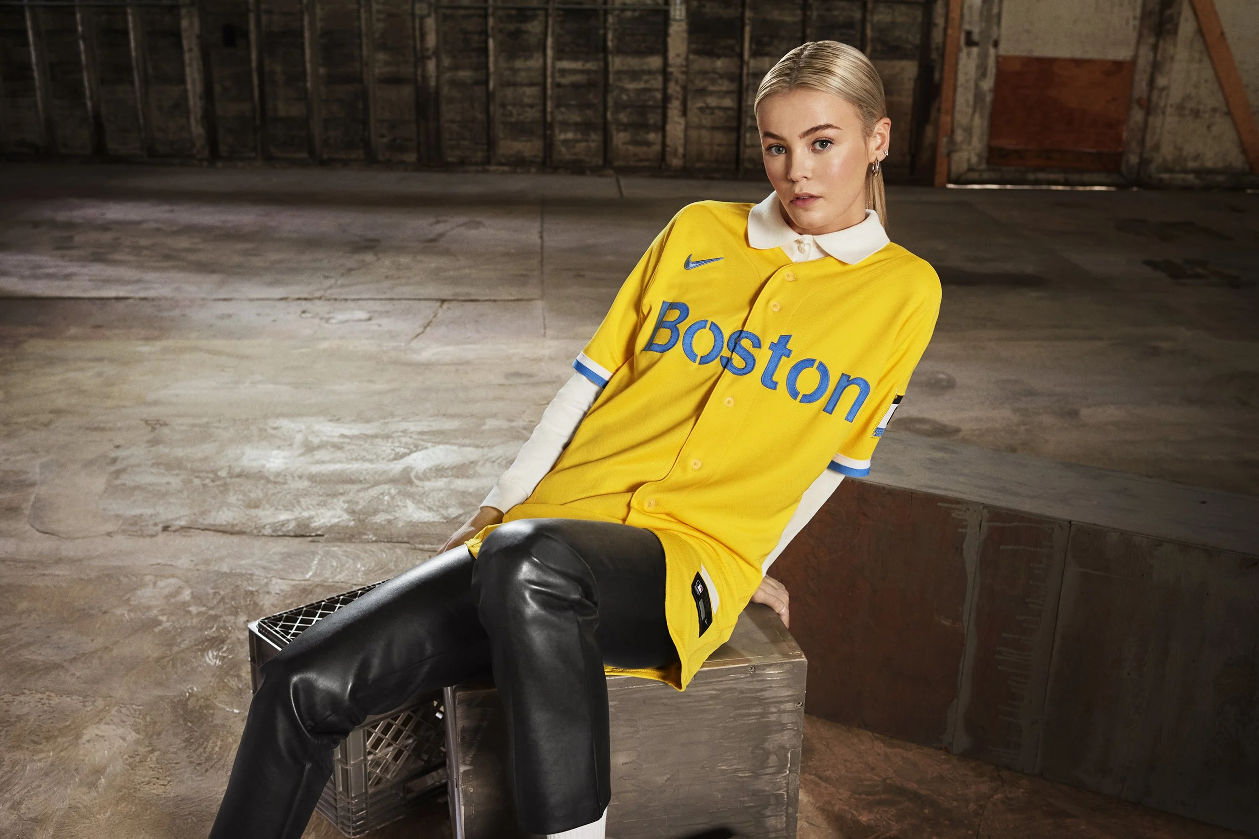 NIKE_MLB_CC_BOSTON(FEMALE)AT LOOK_004922_01.jpg