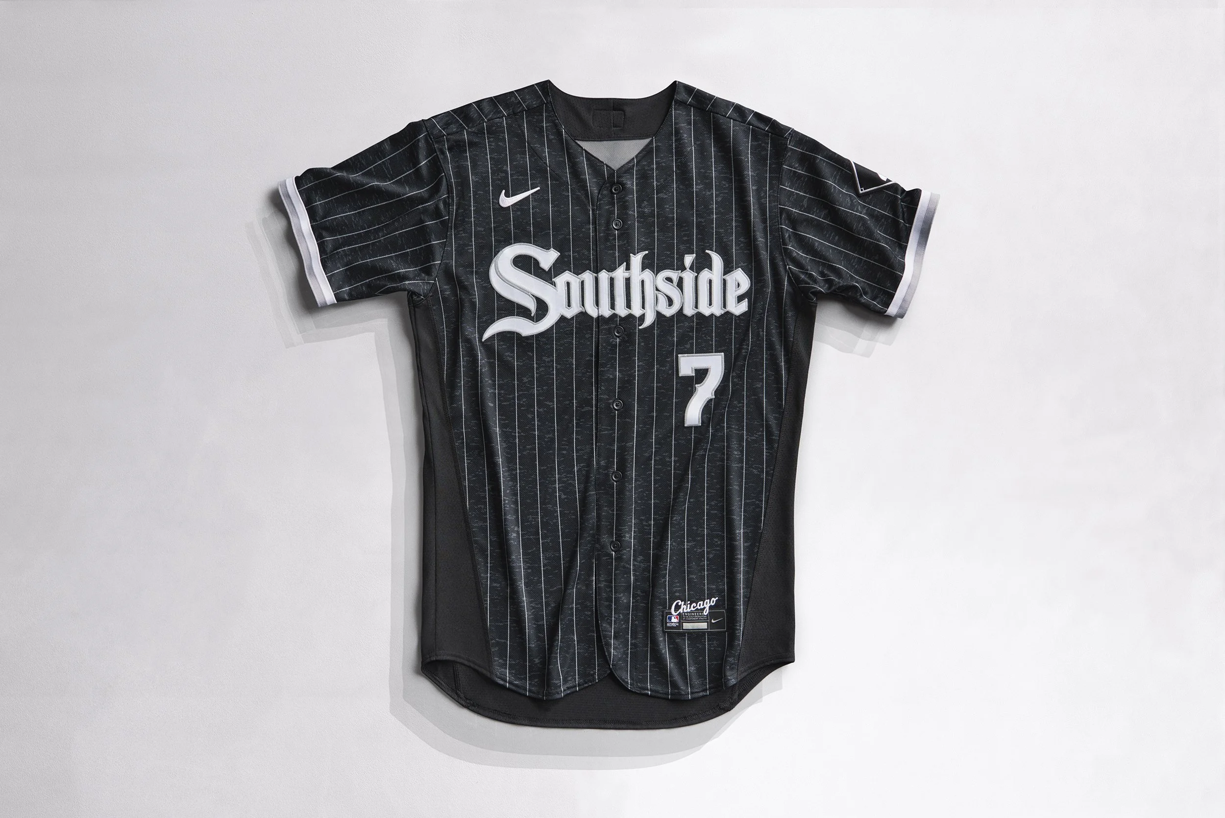NIKE_MLB_CHISOX_MENS_AT_HERO_2816_01.jpg