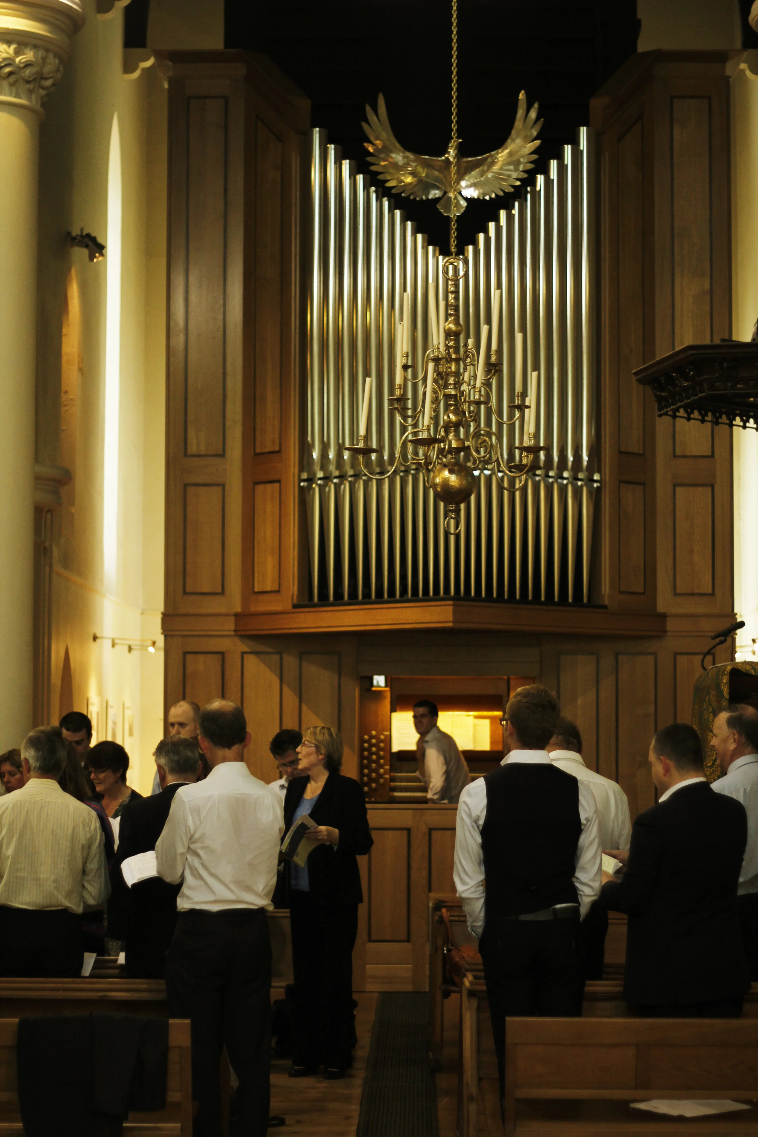 StJohnsSinging2.jpg