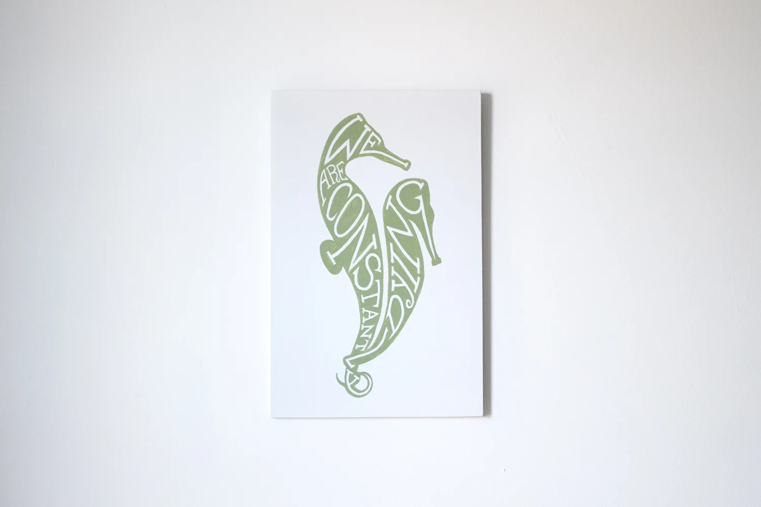 Seahorses+Travel+Holding+Each+Others+Tails.jpg