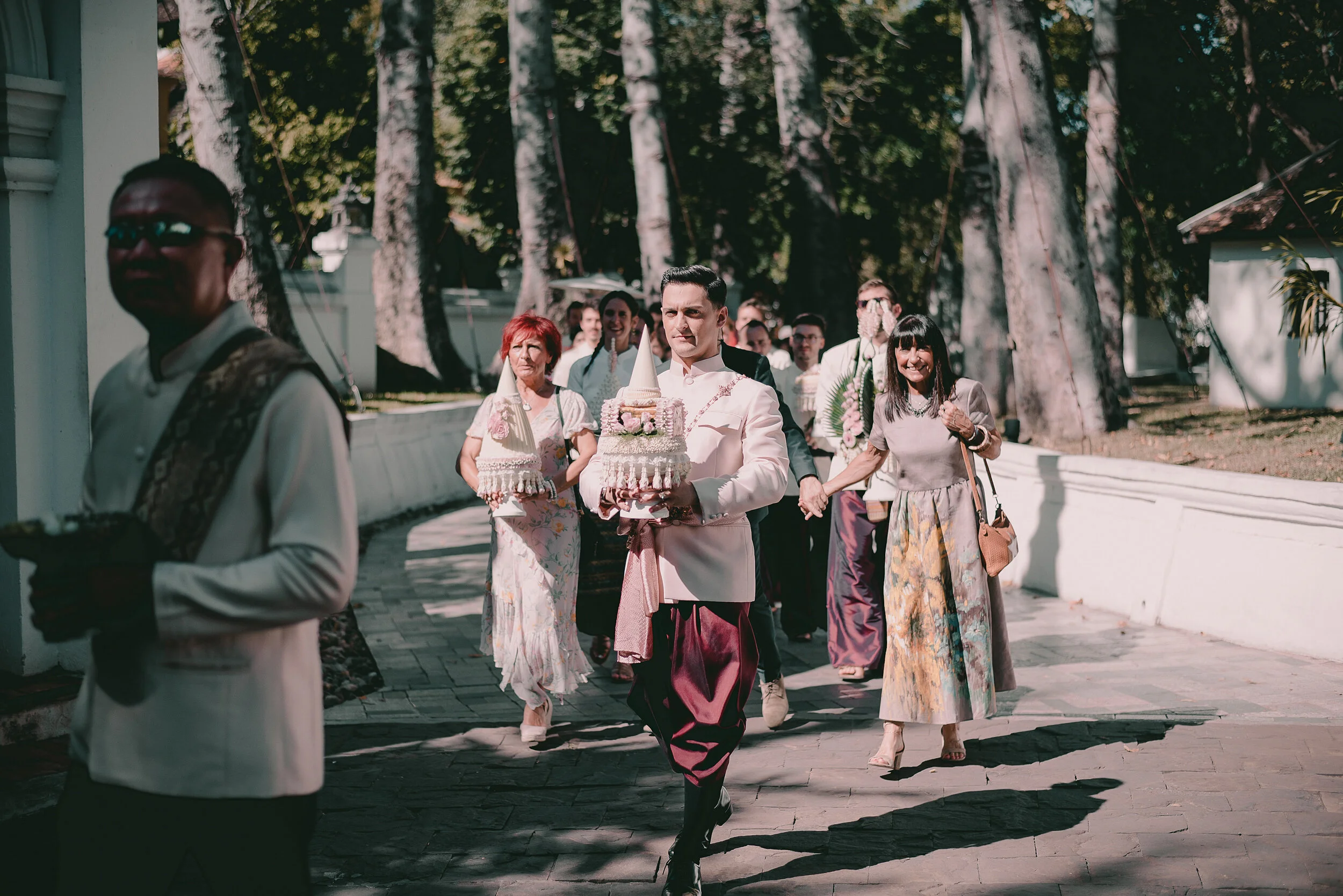 PRAEW + THOMAS E&R10.jpg