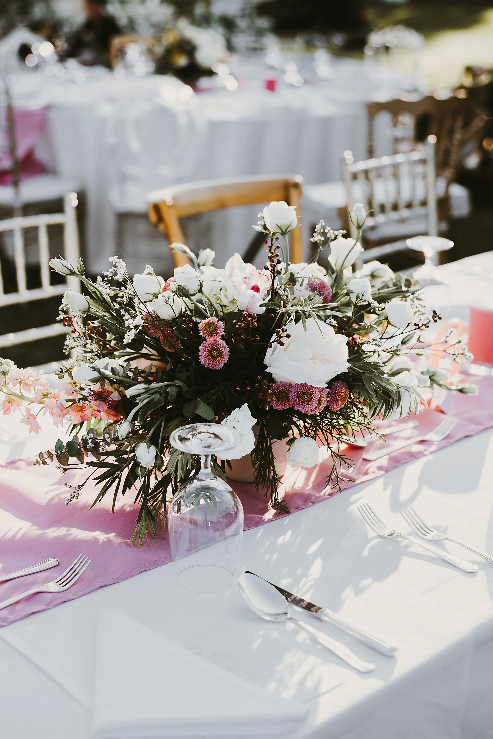 PRAEW + THOMAS E&R51.jpg