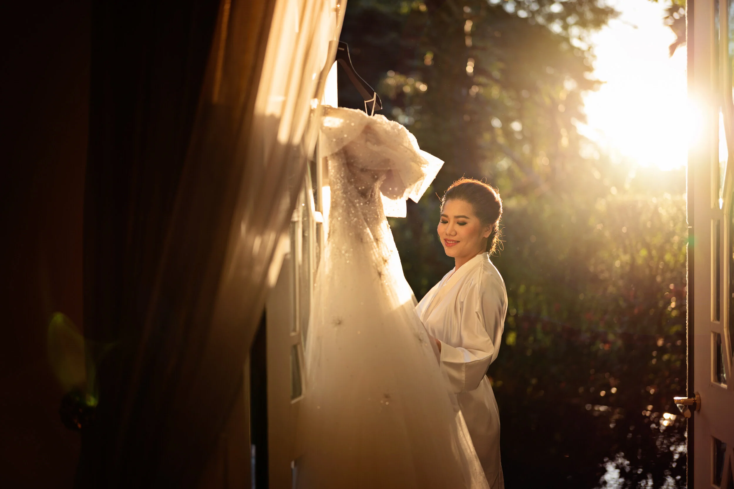 PRAEW + THOMAS E&R56.jpg