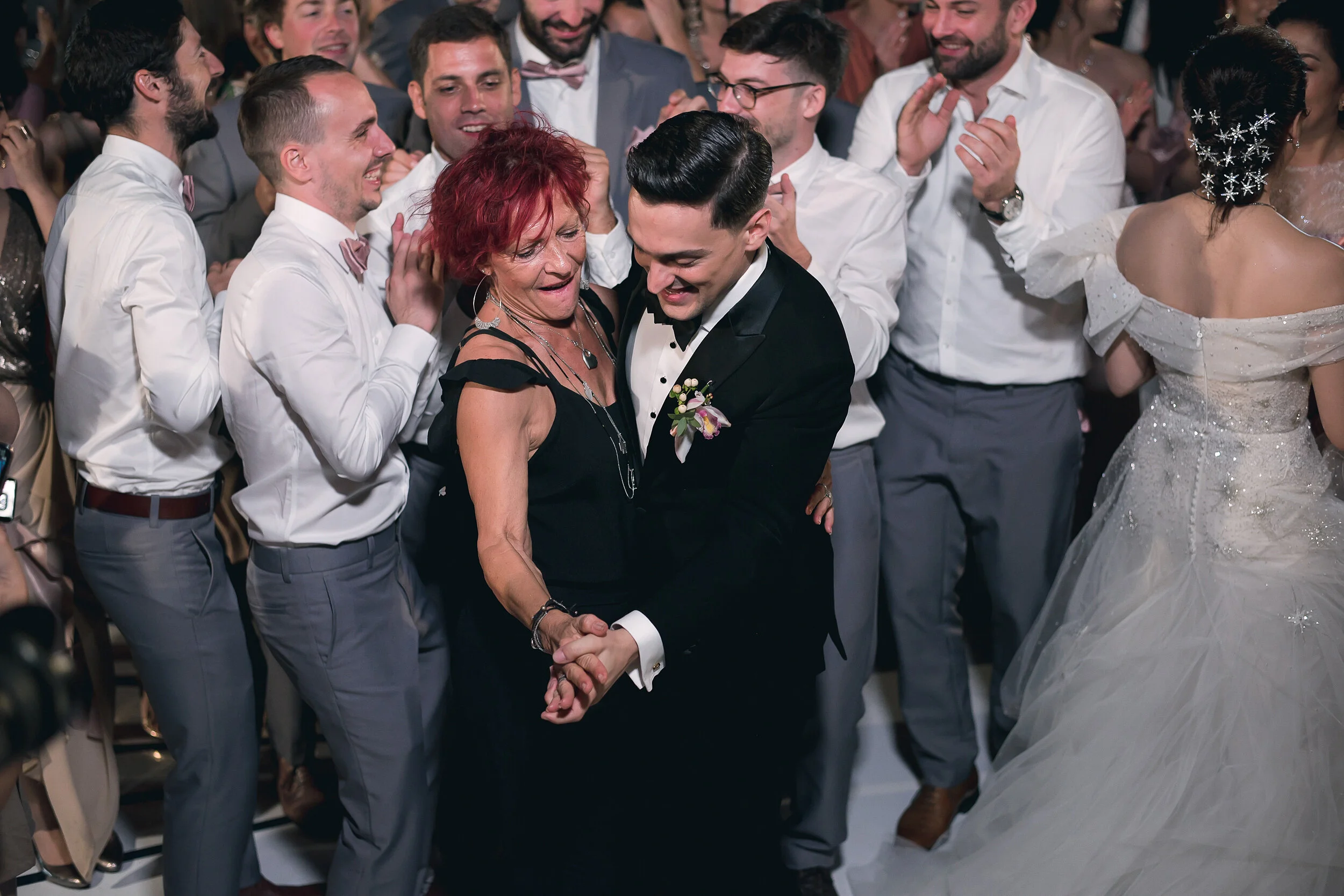 PRAEW + THOMAS E&R83.jpg