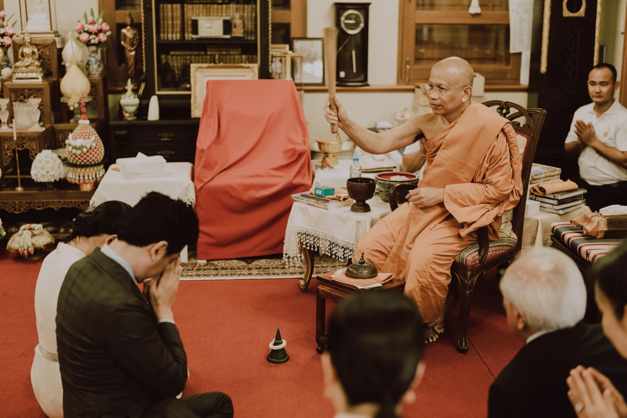 PYE + MAX เข้าเฝ้าพระสังฆราช 21.jpg