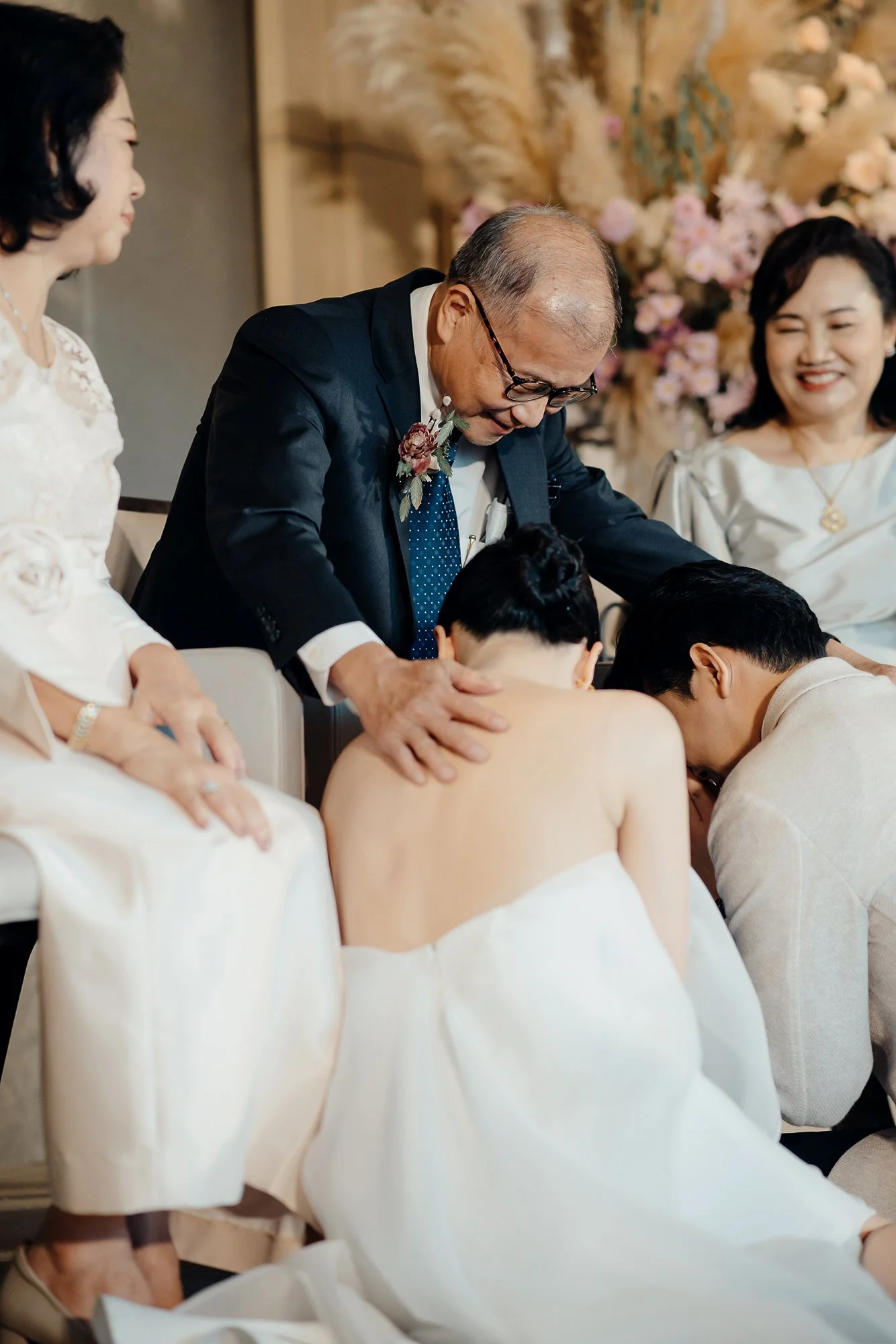 EING + TAT VOW CEREMONY 37.jpg